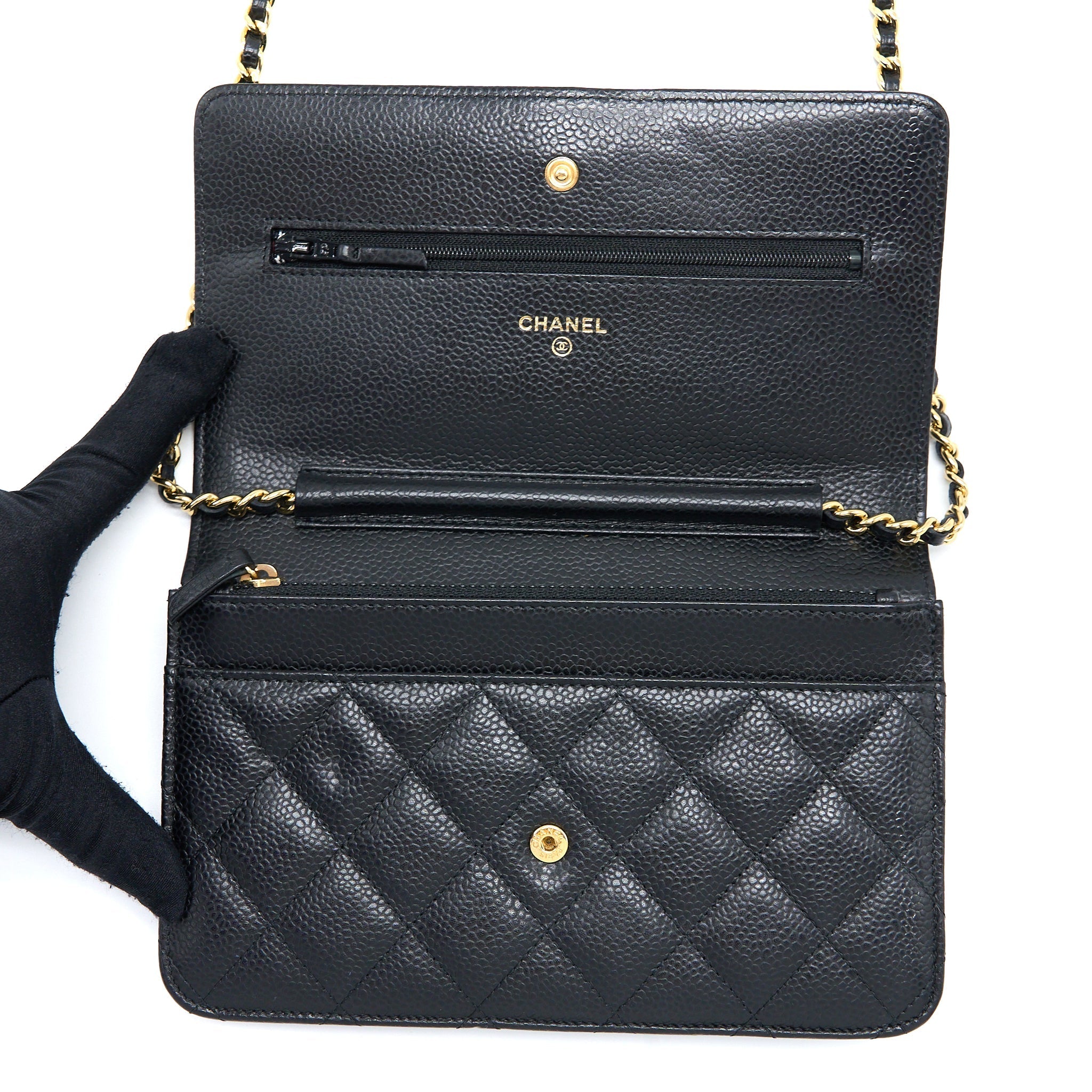 chanel-classic-wallet-on-chain-caviar-black-ghw-13
