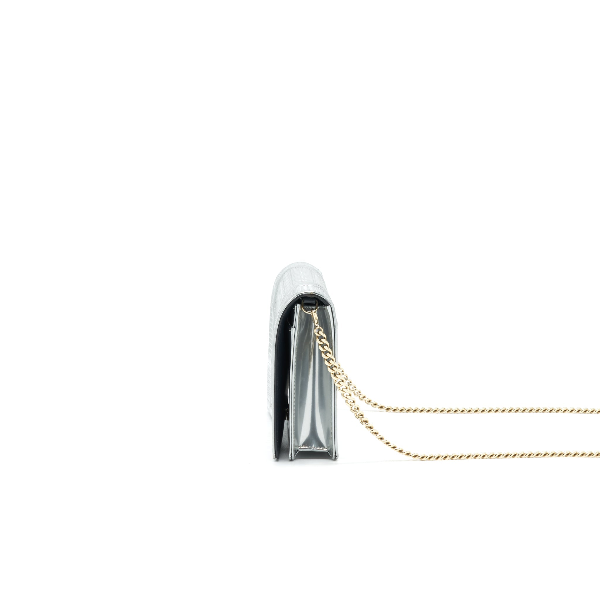 christian-dior-diorama-wallet-on-chain-in-metallic-silver-ghw