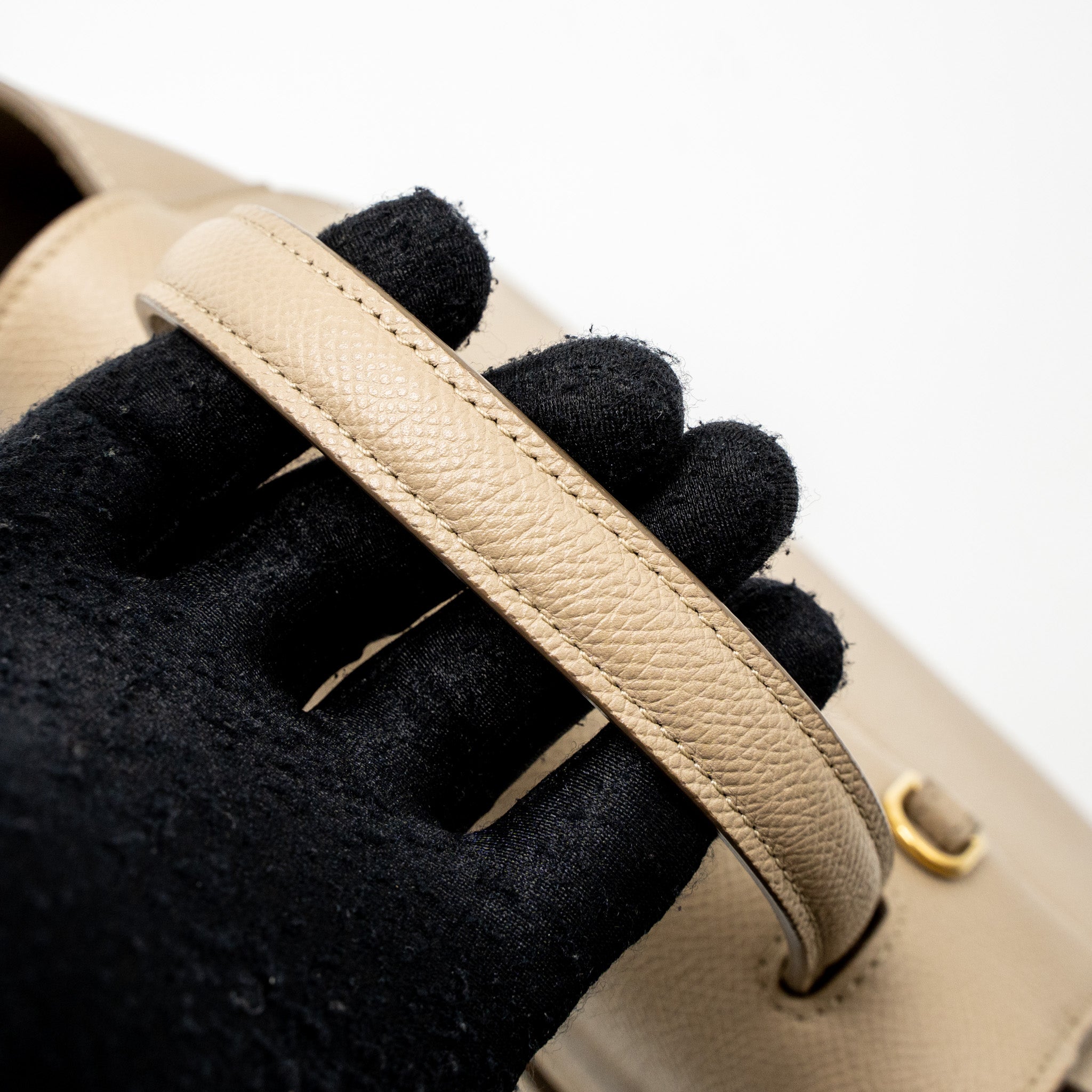 celine-nano-belt-bag-grained-calfskin-light-beige-ghw