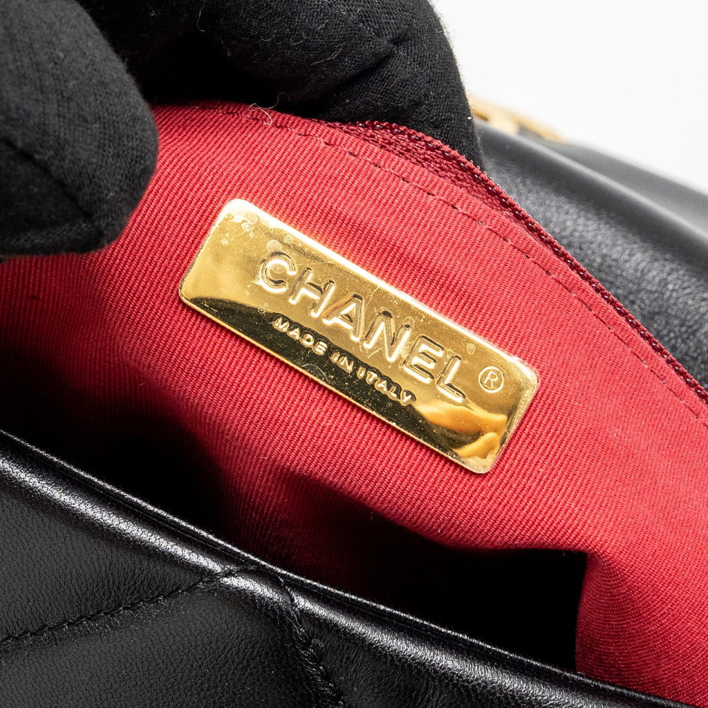 chanel-medium-19-bag-lambskin-black-multicoloured-hardwaremicrochip