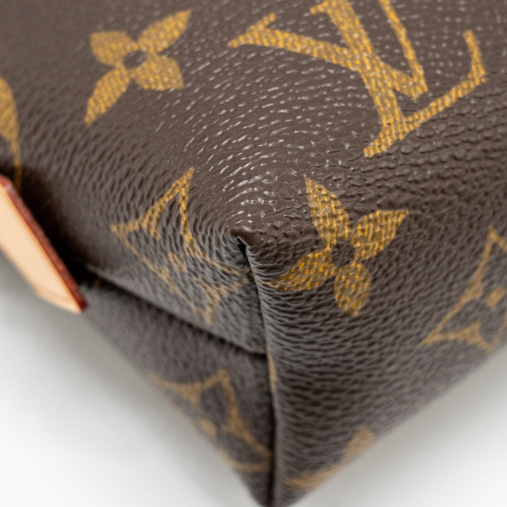 louis-vuitton-cosmetic-pouch-monogram-canvas-ghw-2