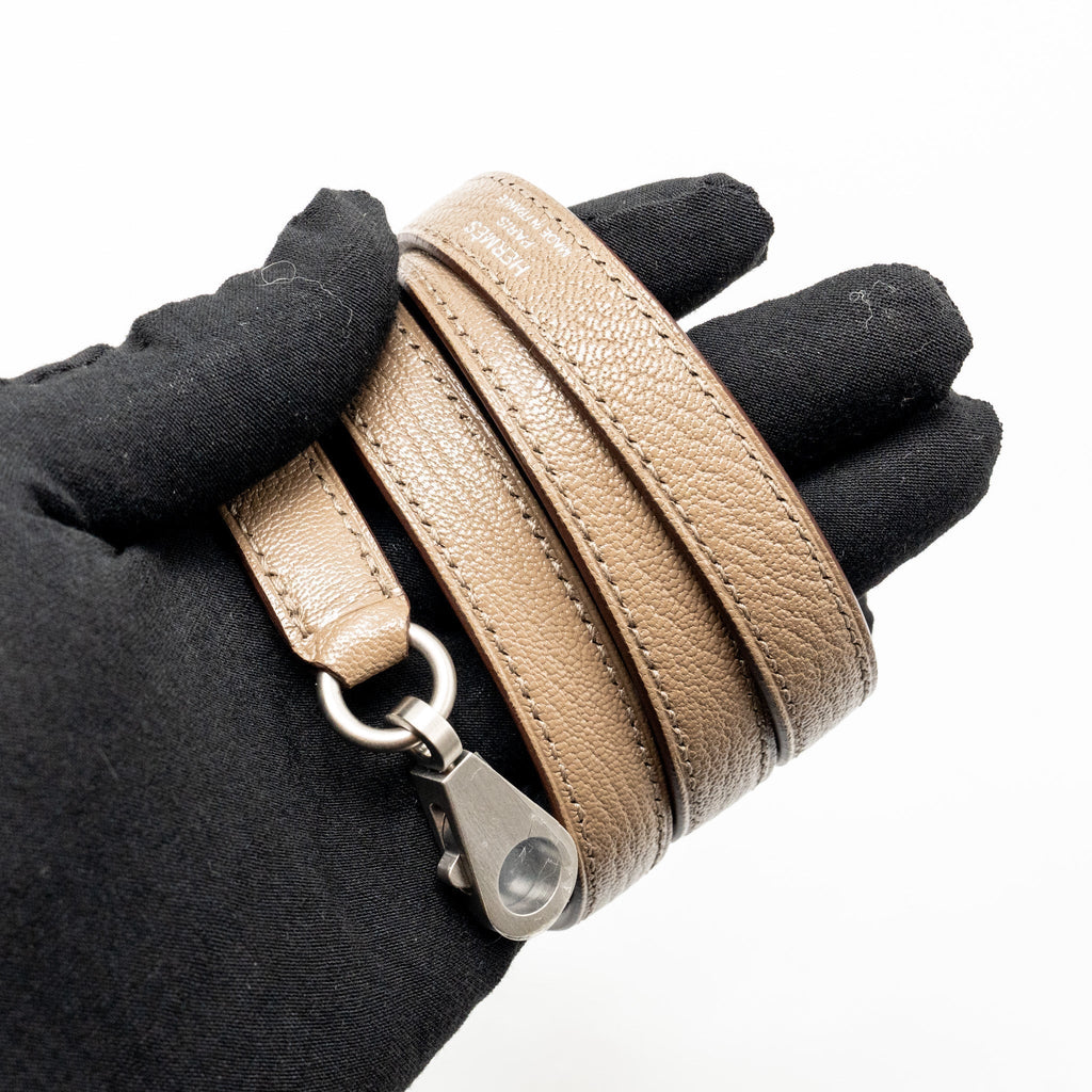 hermes-kelly-25-special-order-chevre-mysore-gris-perle-etoupe-brushed-shw-stamp-z