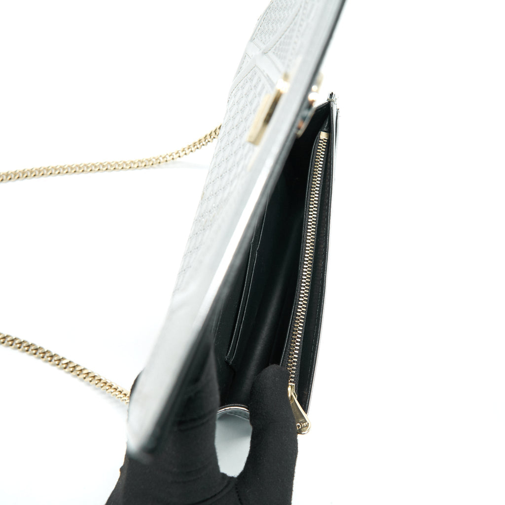 christian-dior-diorama-wallet-on-chain-in-metallic-silver-ghw