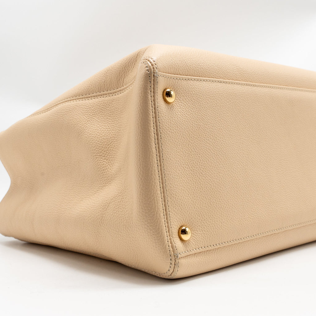 chanel-cerf-tote-bag-caviar-beige-ghw