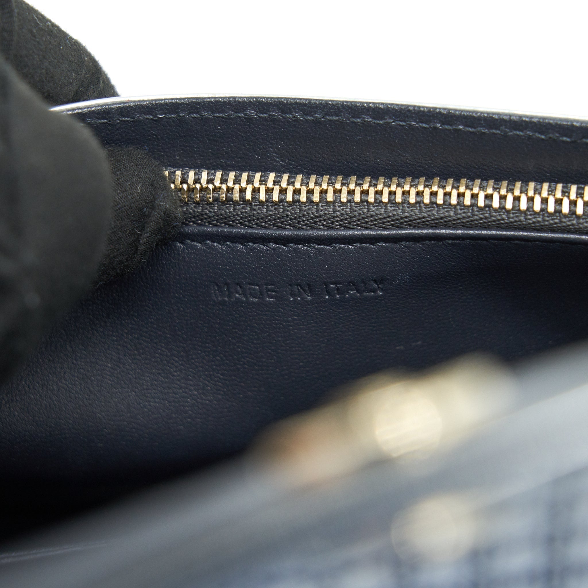 christian-dior-diorama-wallet-on-chain-in-metallic-silver-ghw
