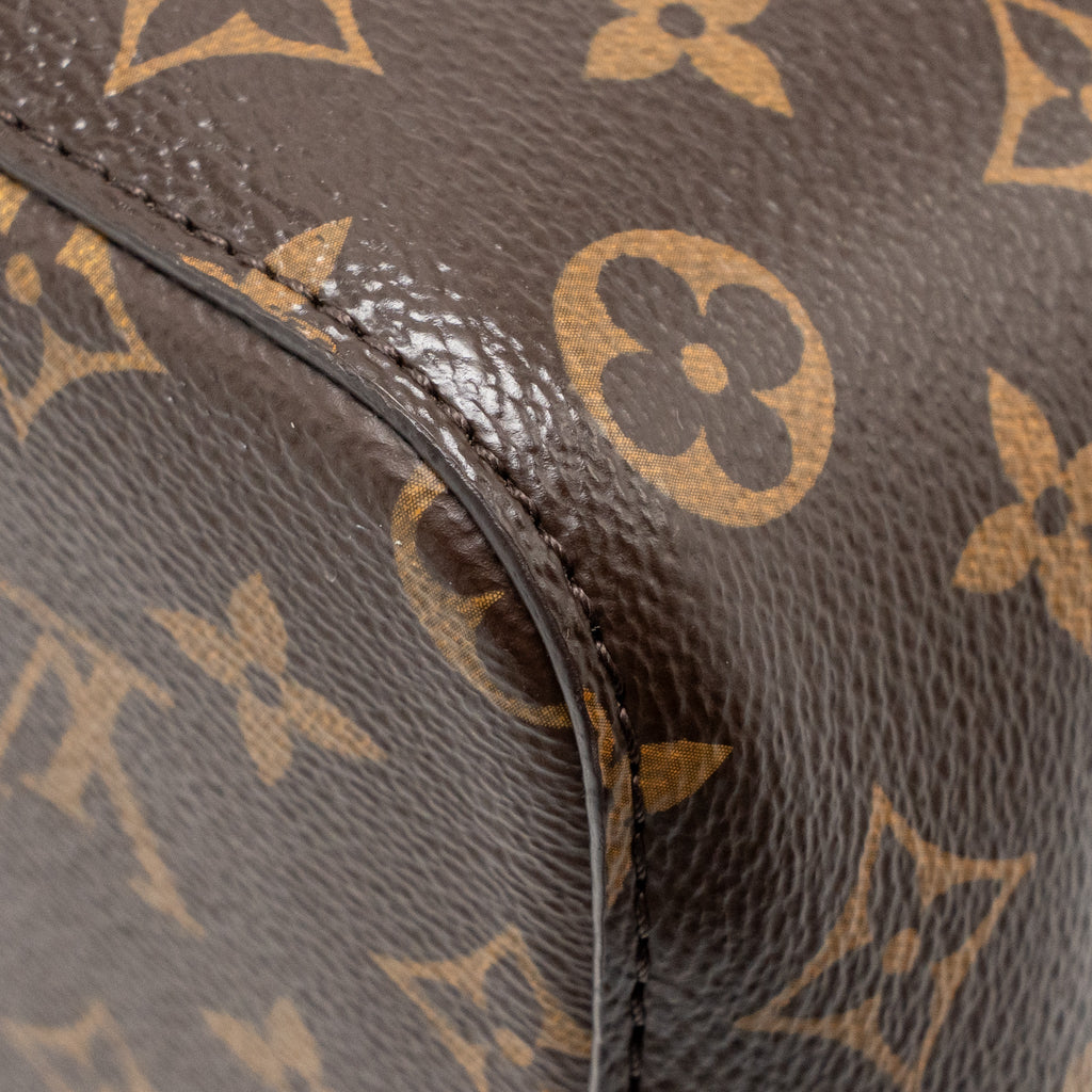 louis-vuitton-neo-noe-monogram-canvas-black-ghw-6
