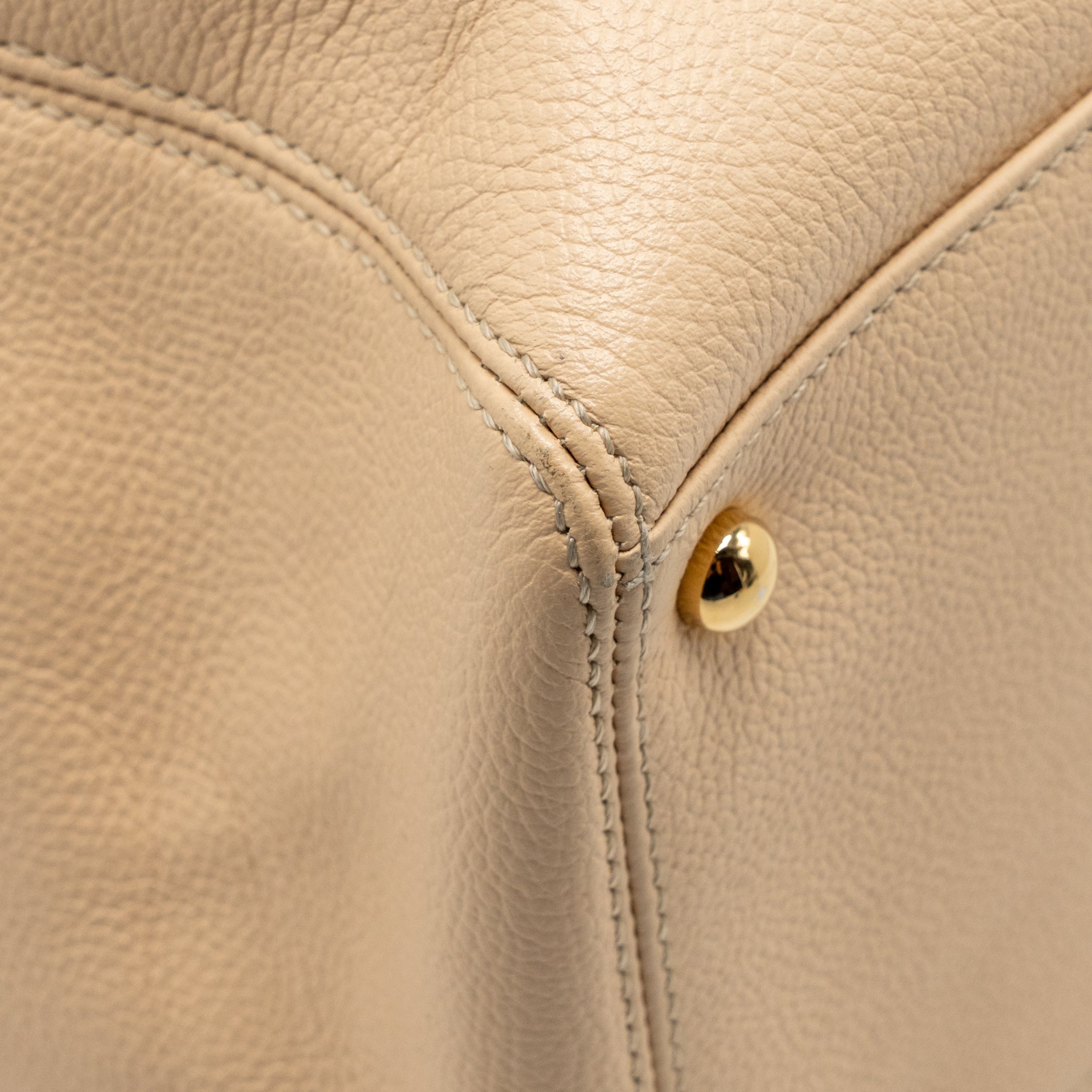 chanel-cerf-tote-bag-caviar-beige-ghw