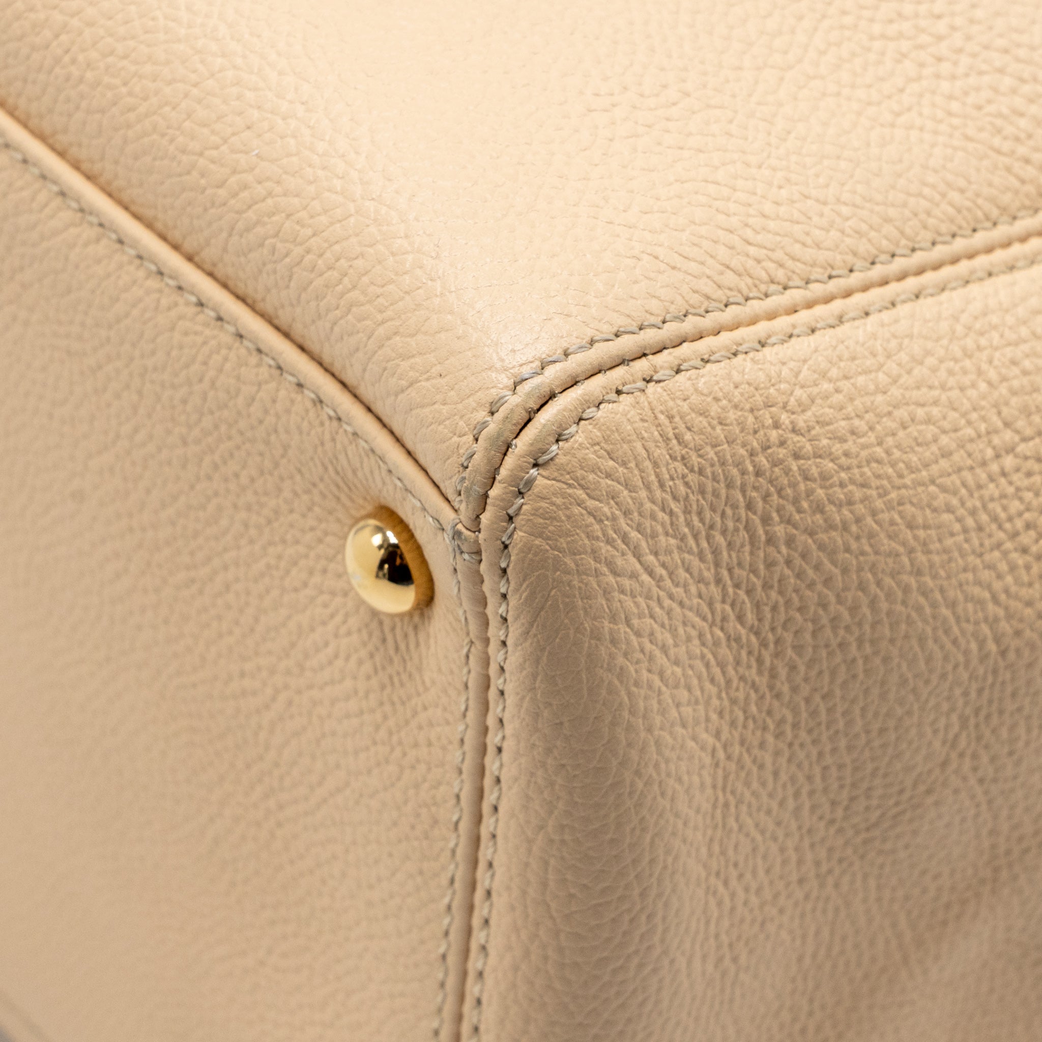 chanel-cerf-tote-bag-caviar-beige-ghw
