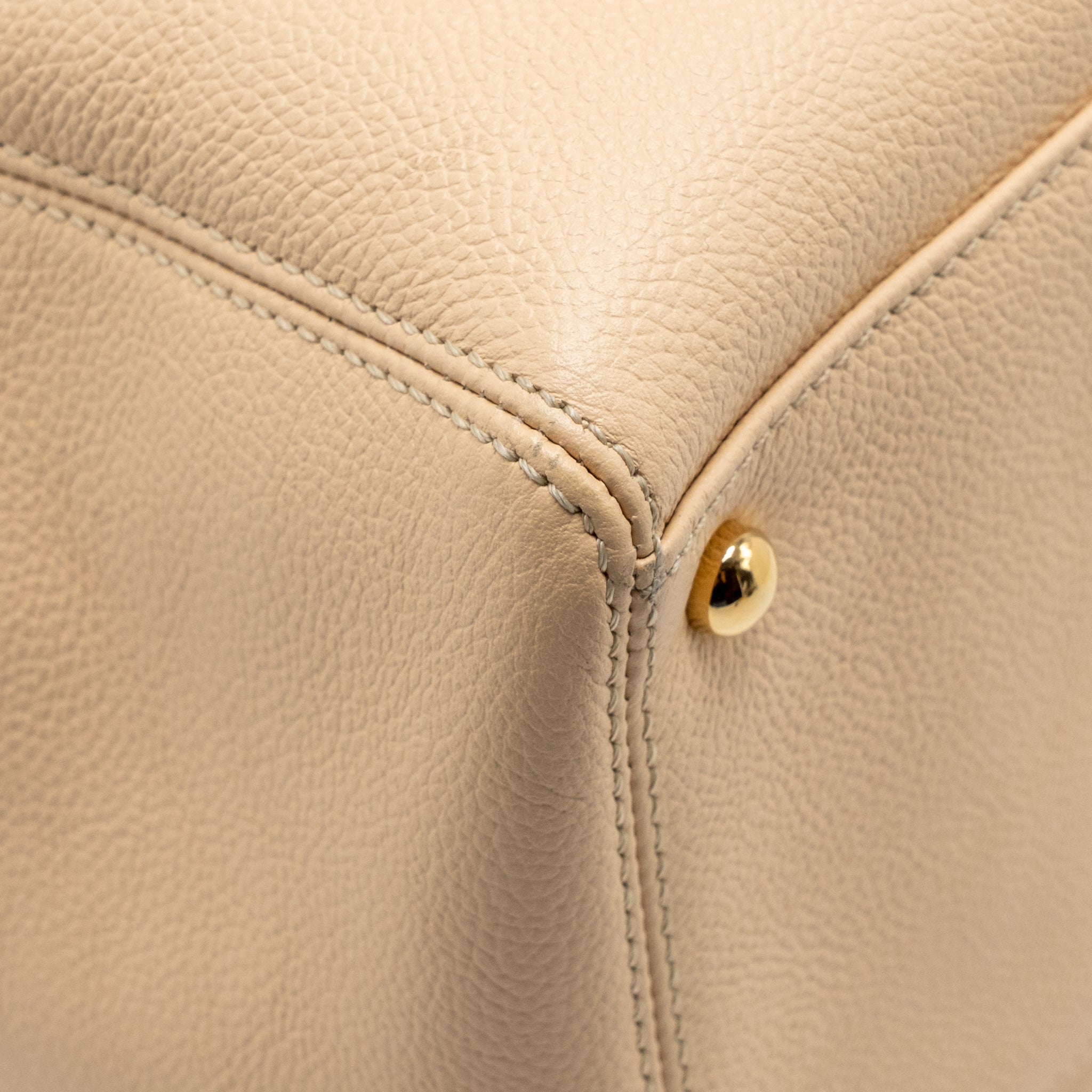chanel-cerf-tote-bag-caviar-beige-ghw