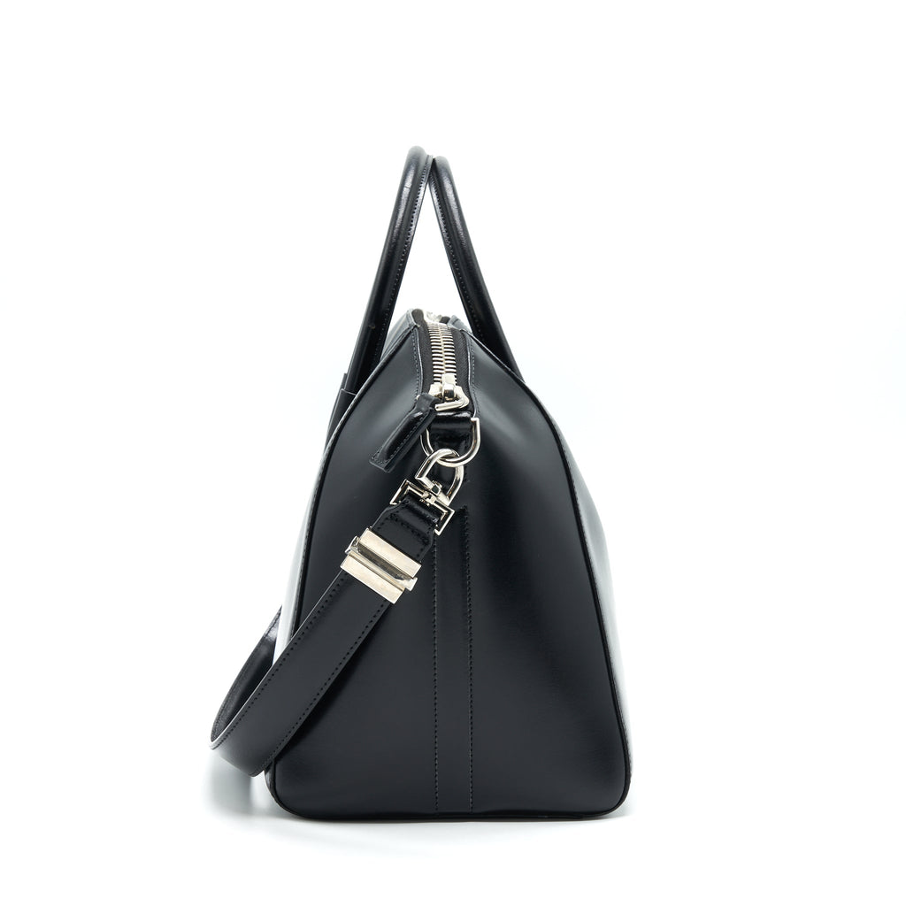 givenchy-antigona-medium-black