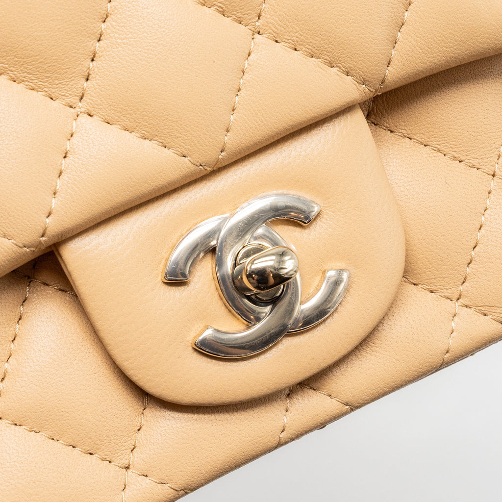 chanel-medium-classic-flap-bag-lambskin-black-ghw-2