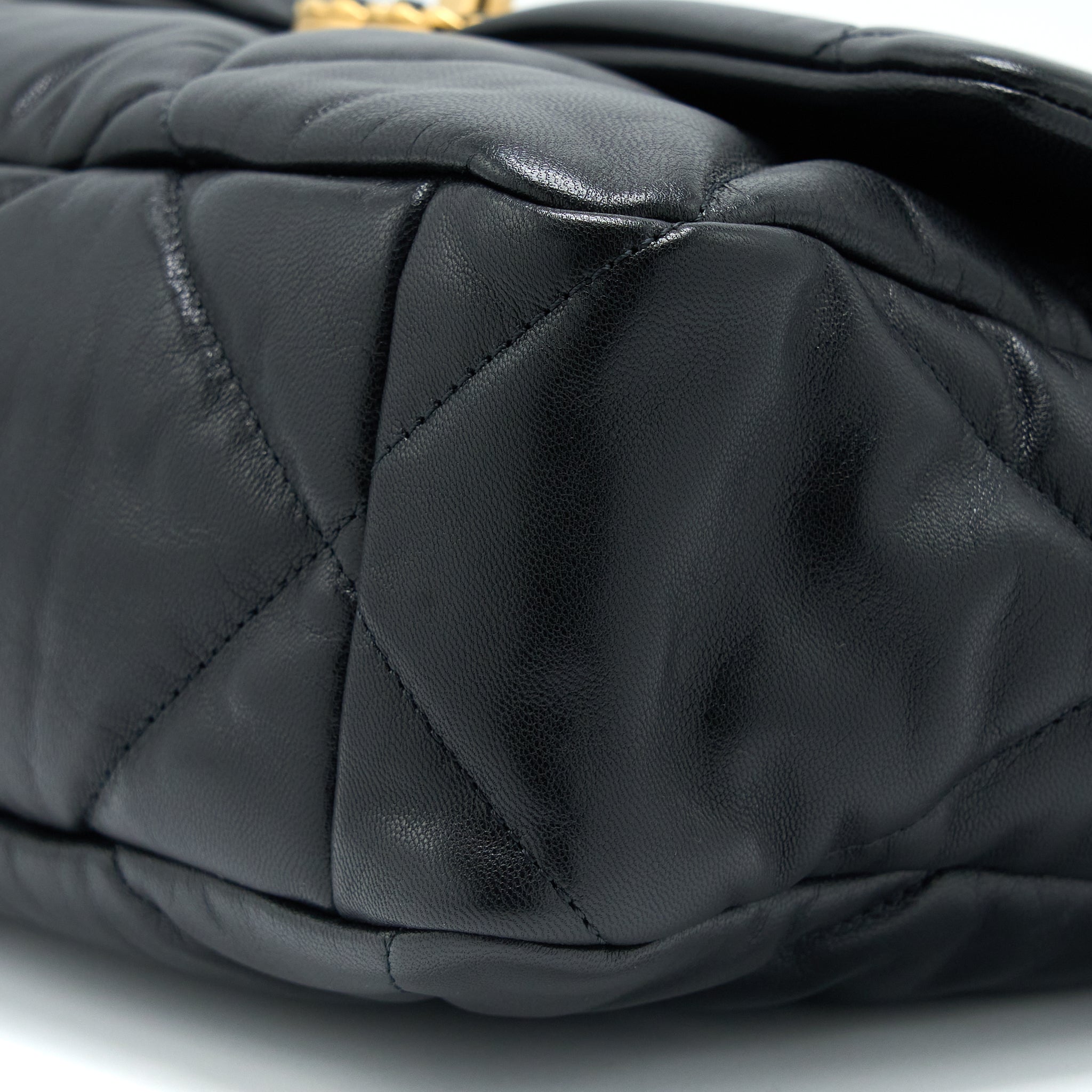 chanel-medium-19-bag-goatskin-black-multicolour-hardware-2