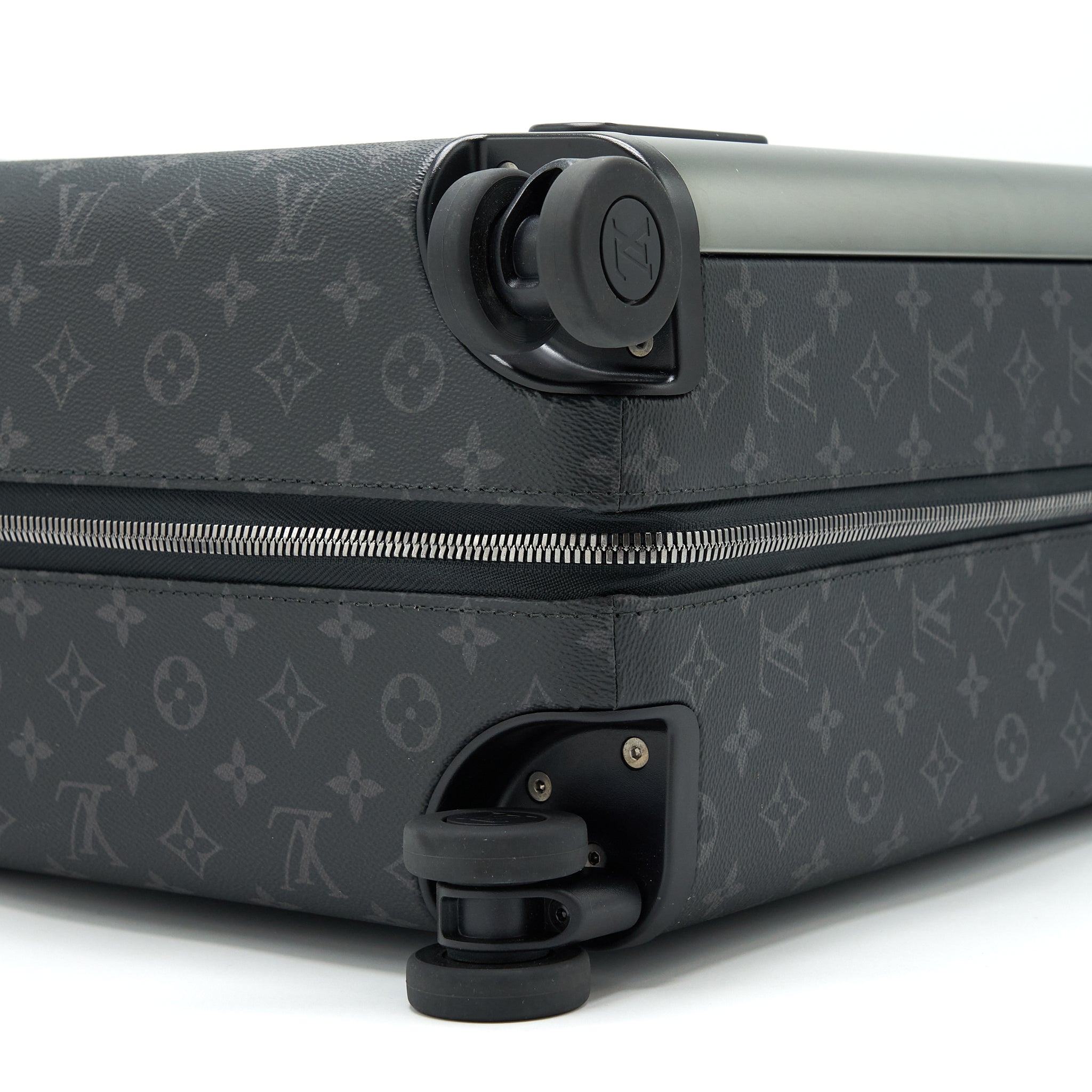 louis-vuitton-horizon-55-monogram-eclipse