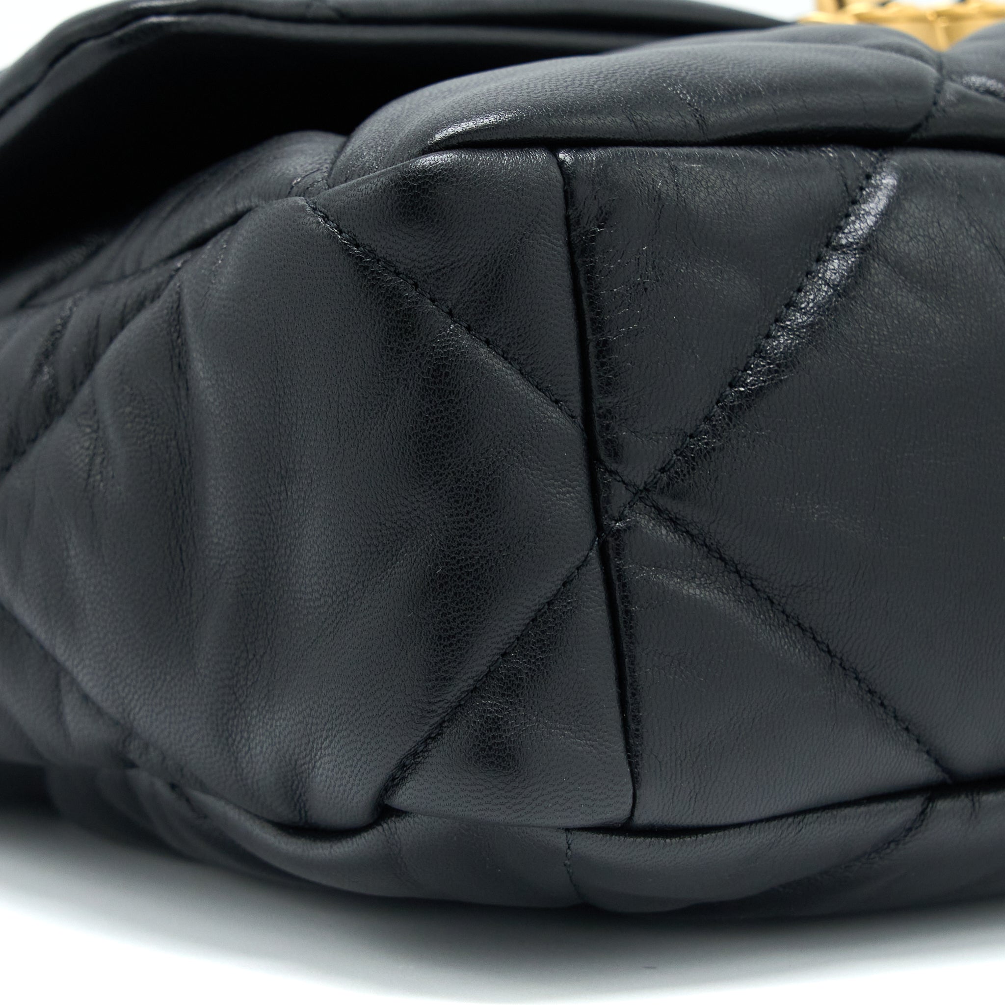 chanel-medium-19-bag-goatskin-black-multicolour-hardware-2