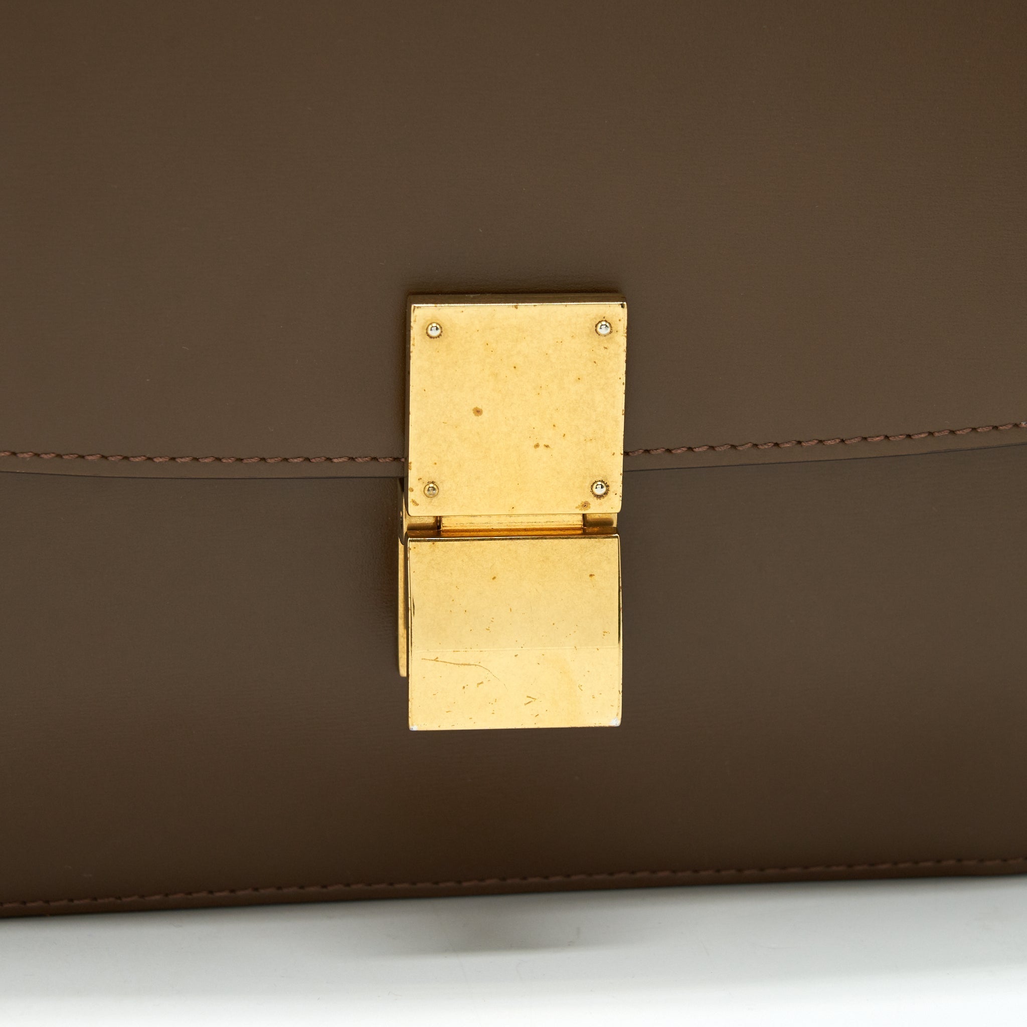 celine-classic-medium-box-bag-in-caremel