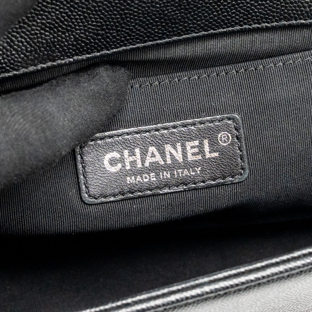 chanel-medium-boy-bag-chevron-caviar-black-ruthenium-silver-hardware