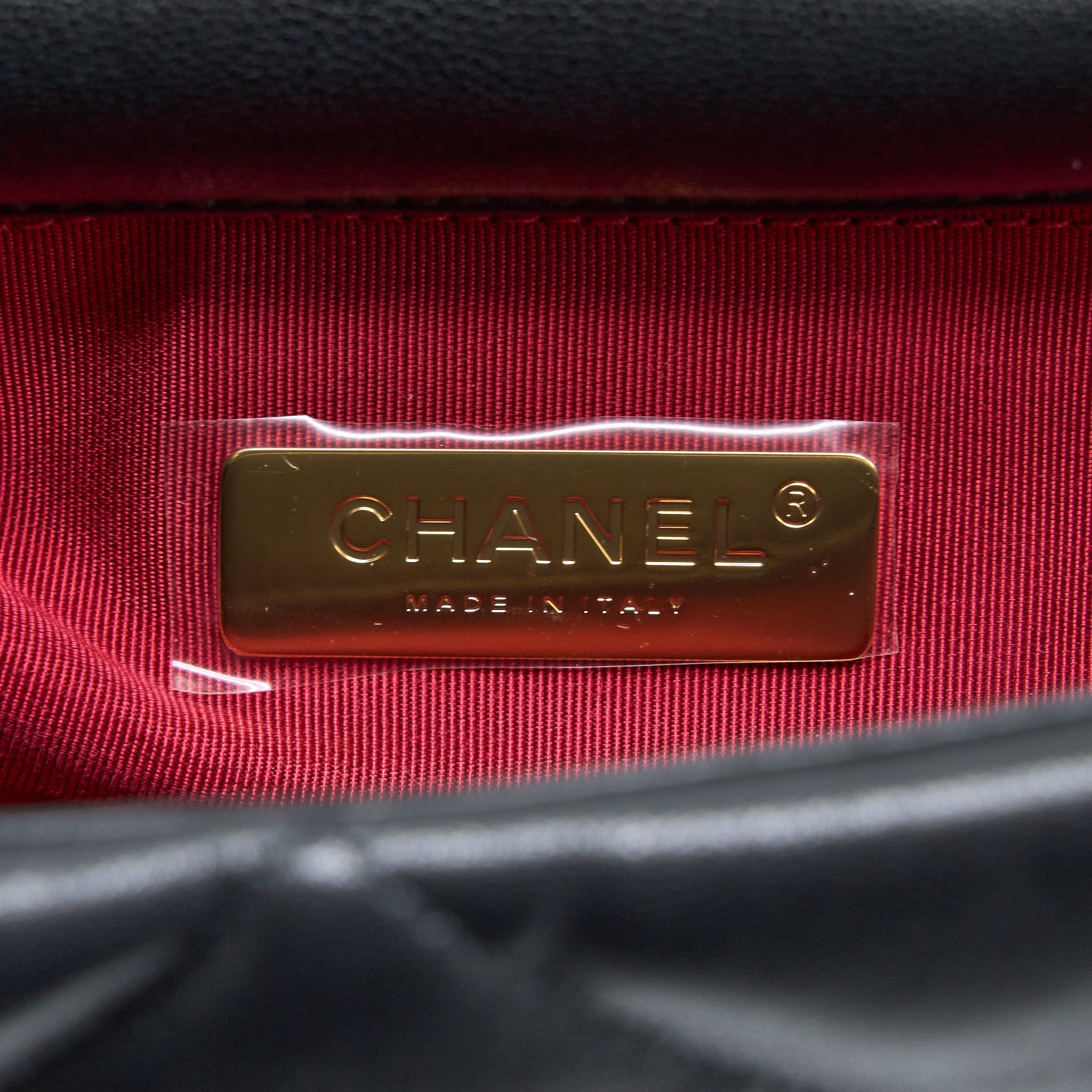 chanel-medium-19-bag-goatskin-black-multicolour-hardware-2