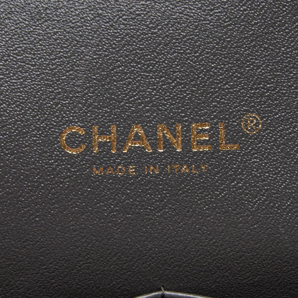 chanel-maxi-classic-double-flap-bag-caviar-olive-green-brushed-ghw