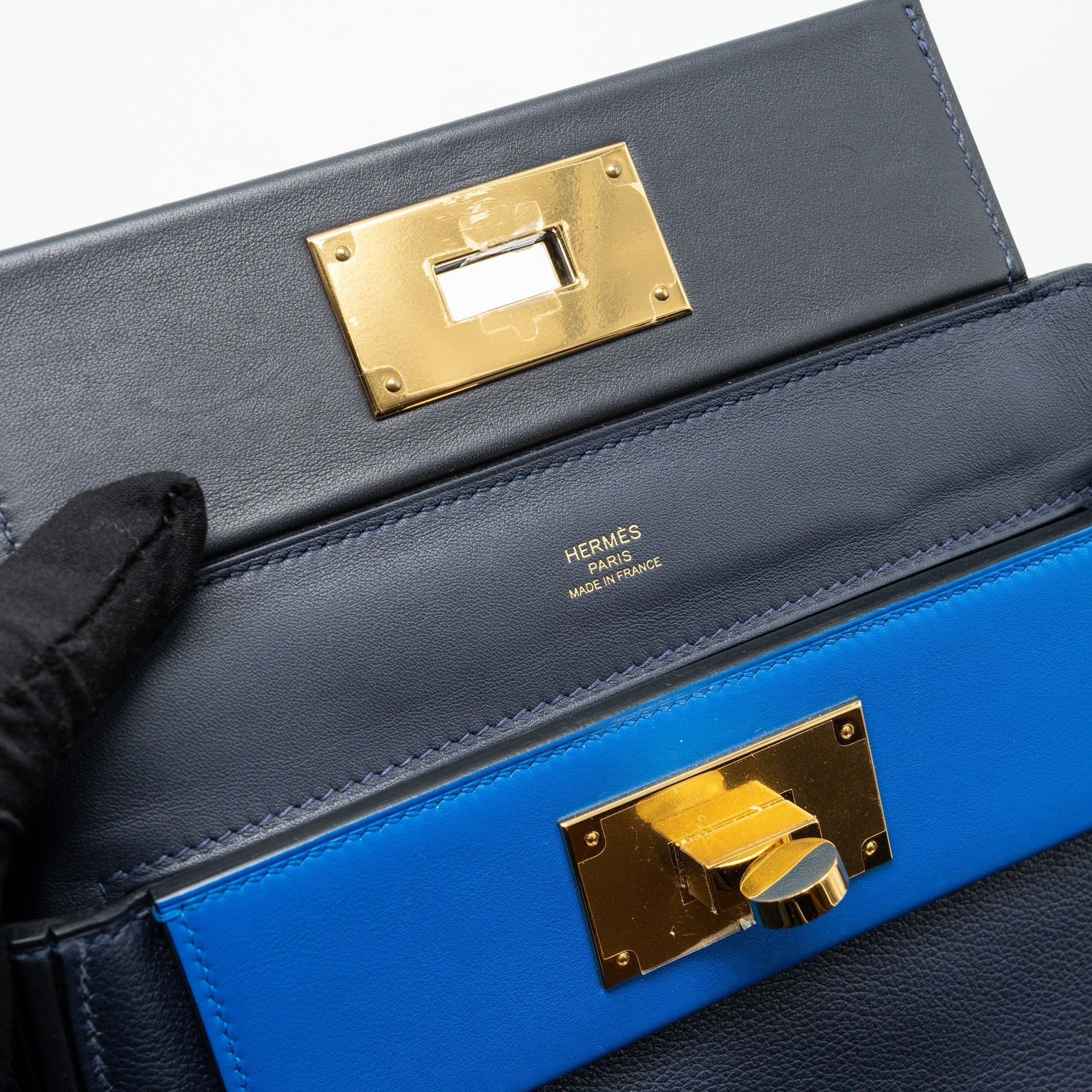 hermes-mini-24-24-2424-21-bag-evercolor-swift-blue-nuit-caban-zellige-ghw-stamp-b