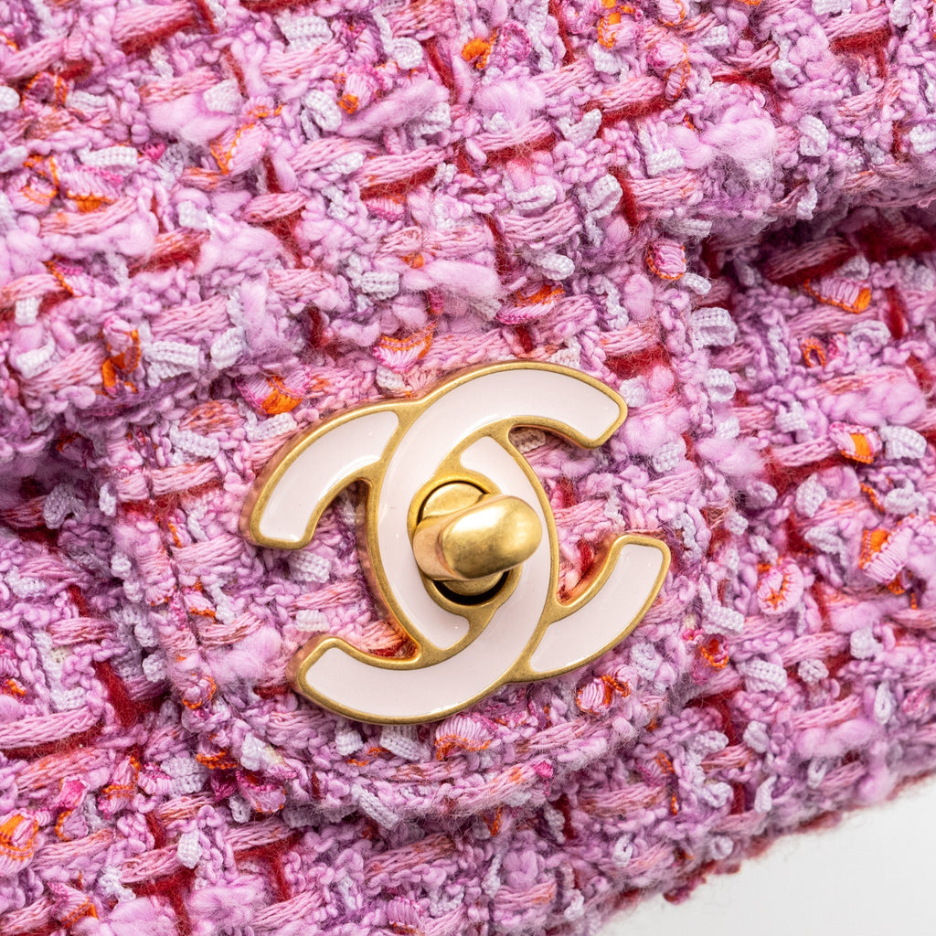 chanel-22p-mini-square-flap-bag-tweed-pink-ghw