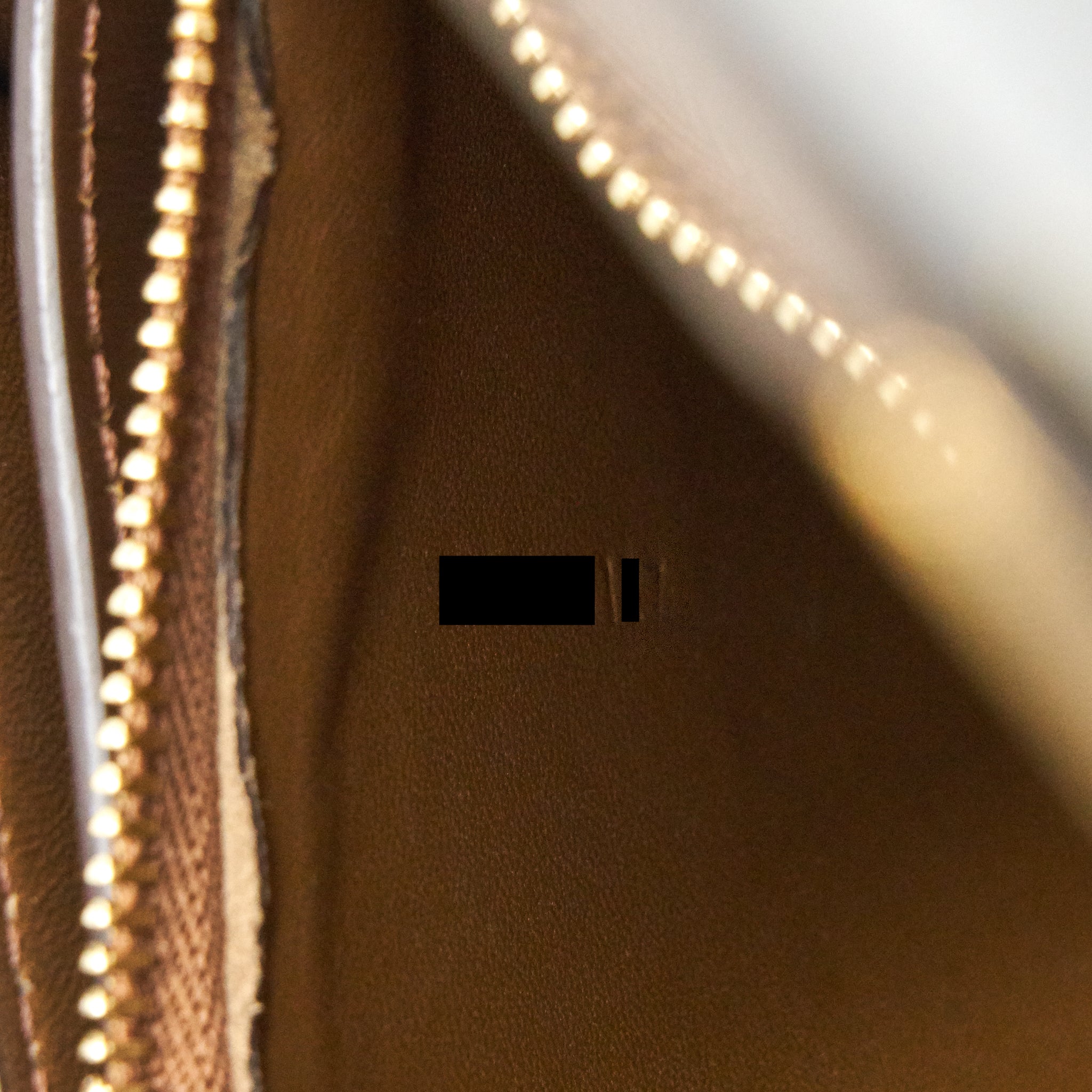 celine-classic-medium-box-bag-in-caremel