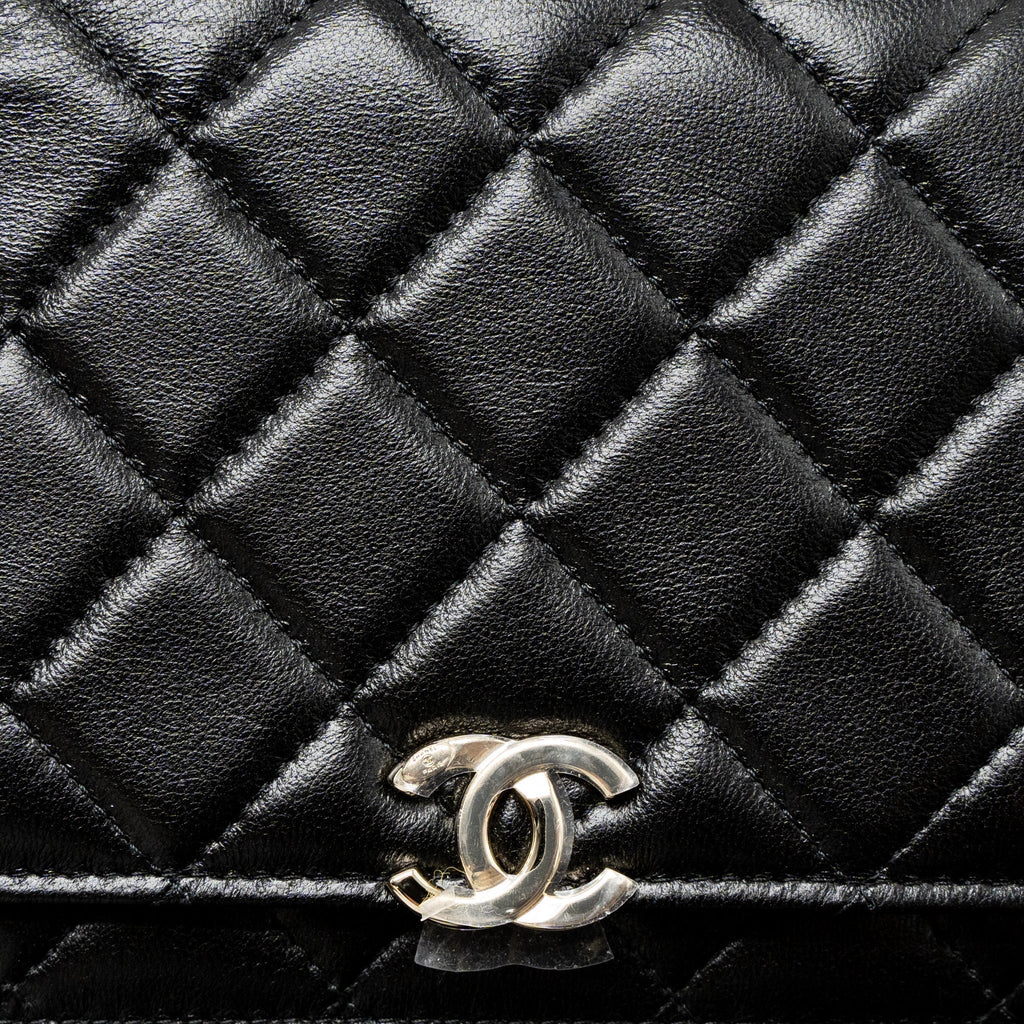 chanel-leather-top-handle-wallet-on-chain-lambskin-black-lghw-microchip