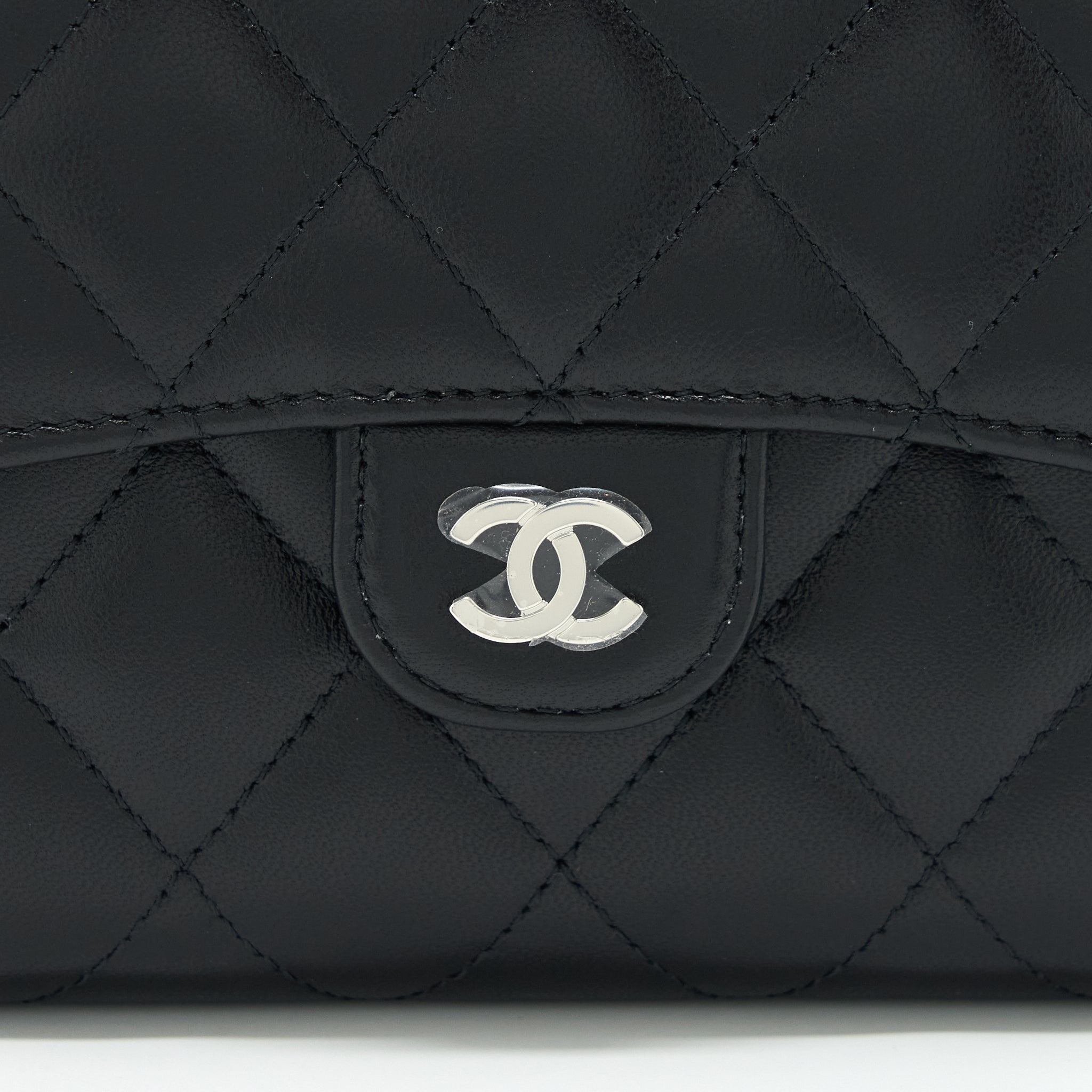 chanel-small-classic-compact-wallet-lambskin-black-shw