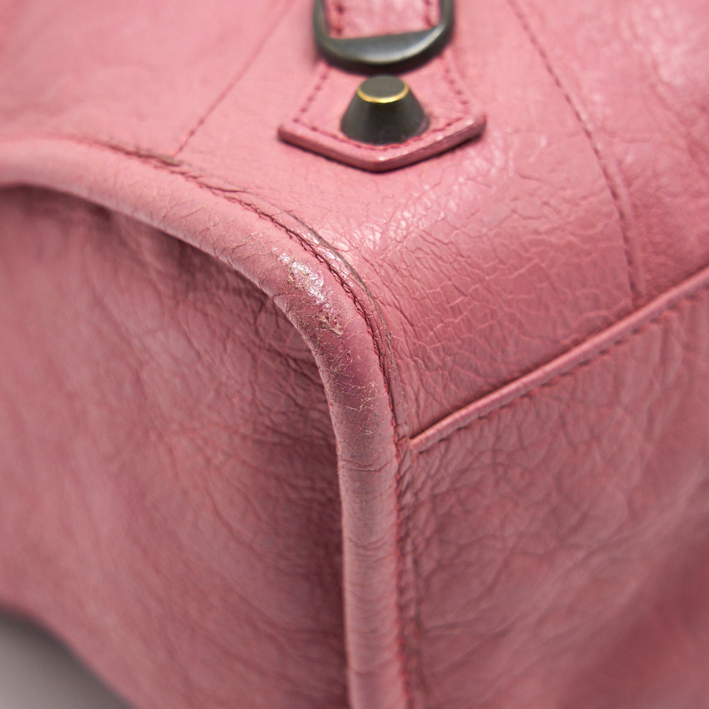 balenciaga-city-bag-in-pink-with-black-hardware