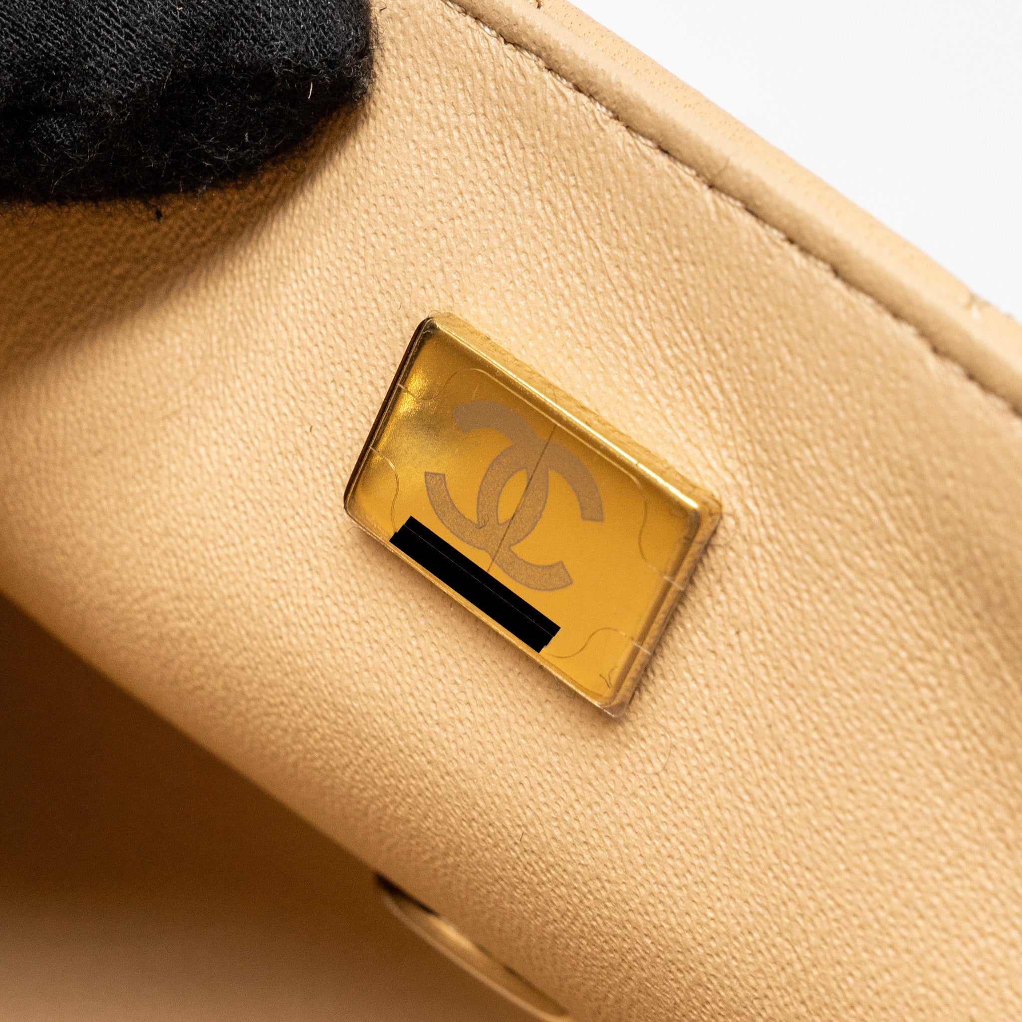 chanel-22c-mini-rectangular-flap-bag-lambskin-beige-lghw-microchip