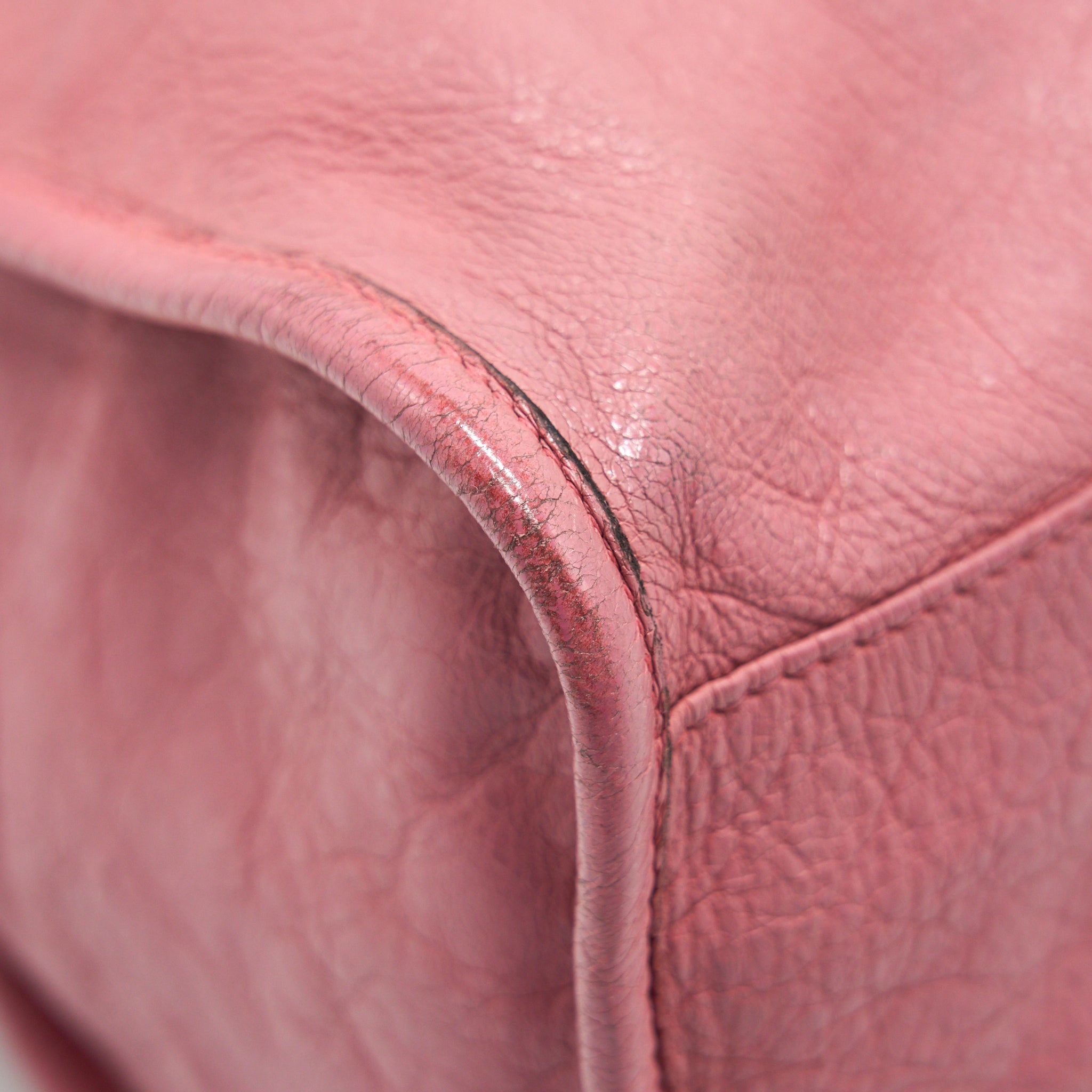 balenciaga-city-bag-in-pink-with-black-hardware