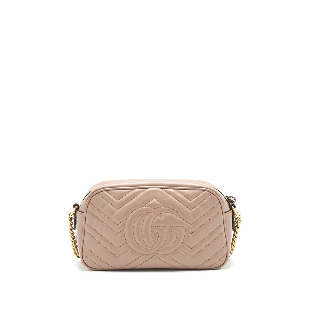 gucci-gg-marmont-small-matelasse-camera-bag-beige-ghw