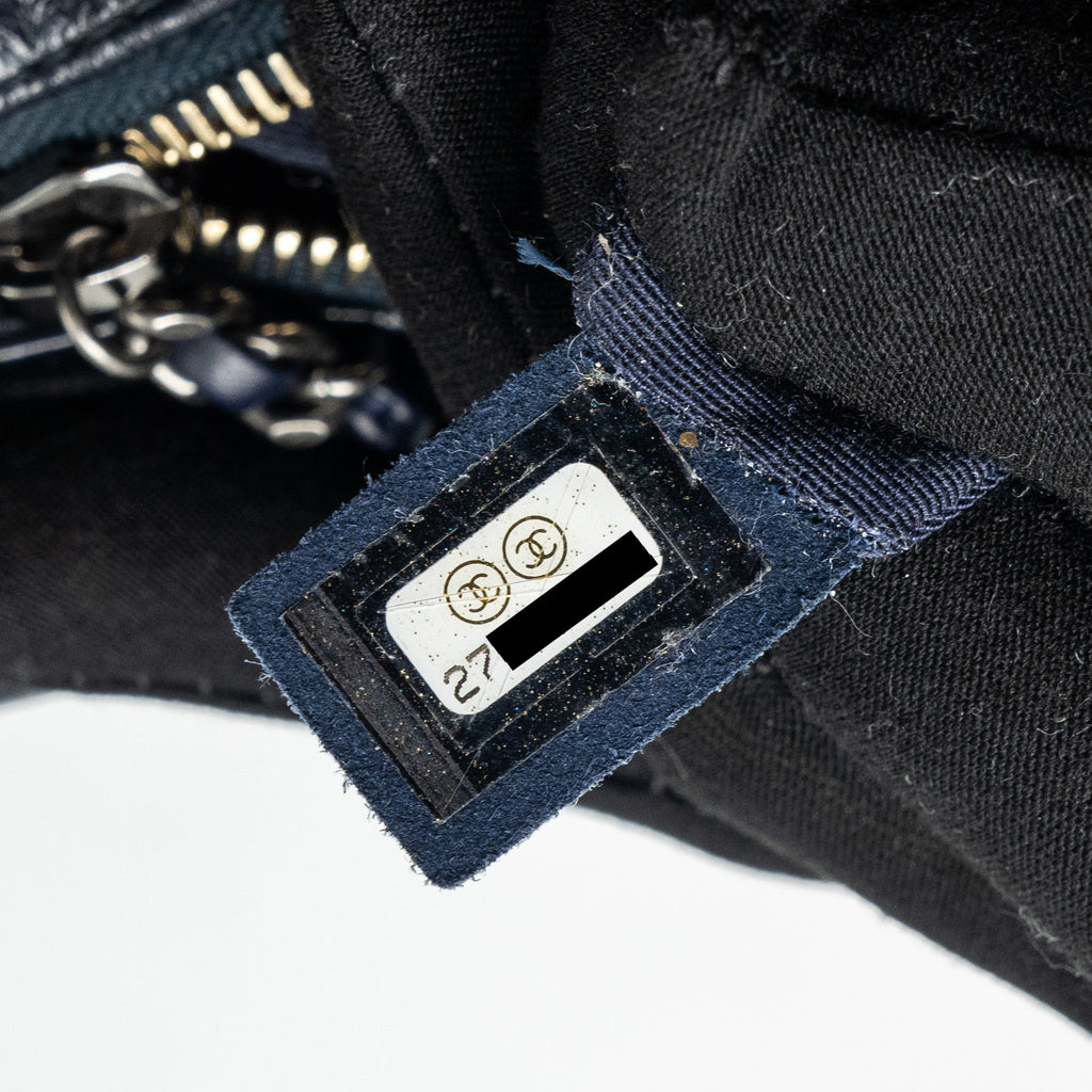 chanel-small-gabrielle-hobo-bag-tweed-calfskin-multicolour-multicolour-hardware-copy