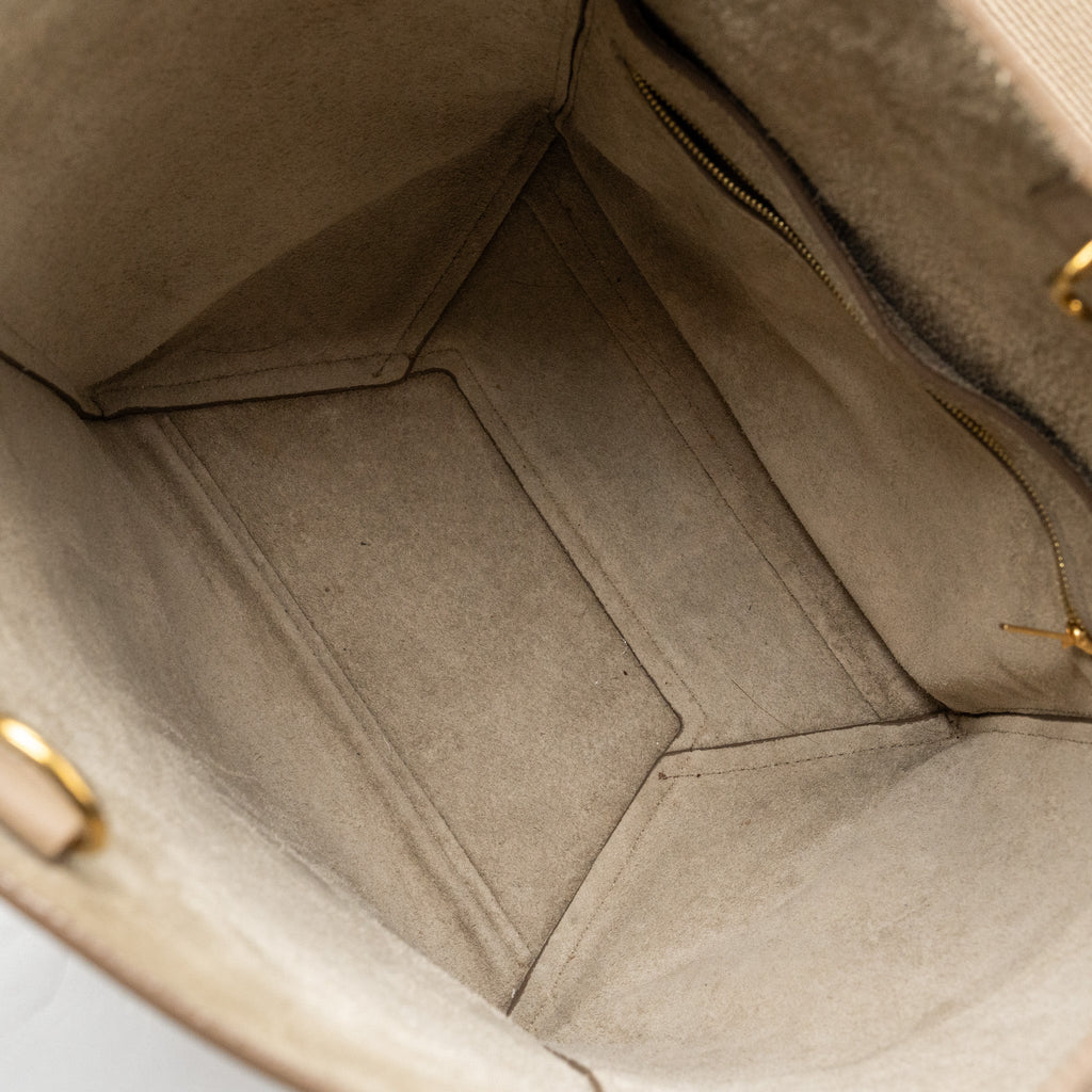 celine-sangle-bucket-bag-calfskin-light-grey-ghw