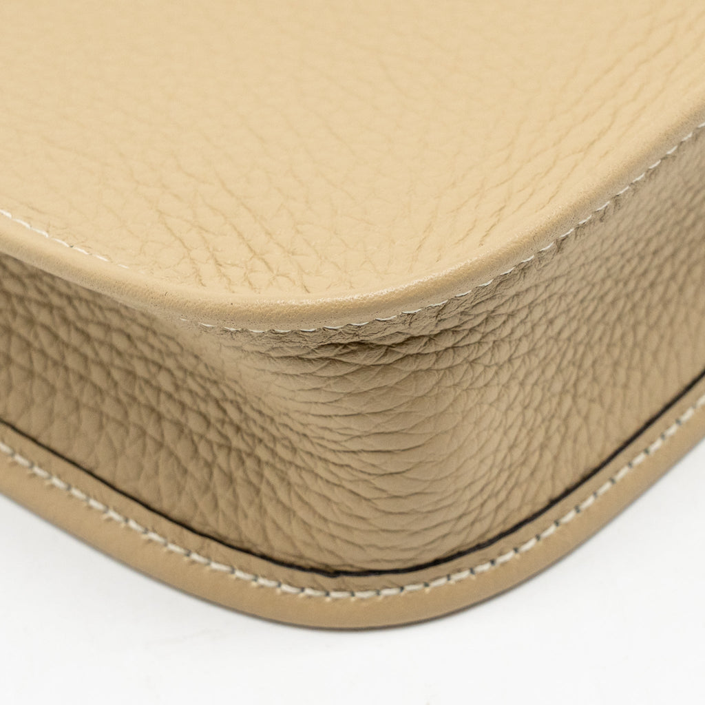 hermes-mini-evelyne-clemence-trench-ghw-stamp-k