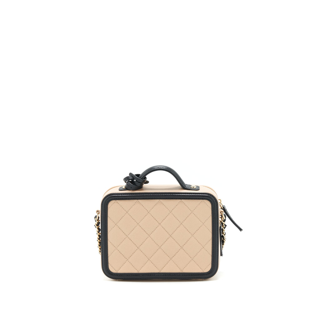 chanel-vanity-filigree-caviar-beige-black-lghw