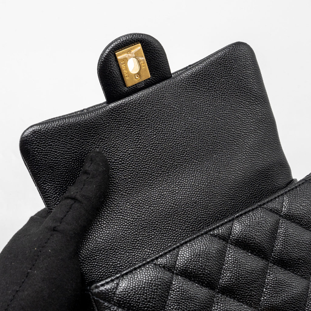 chanel-23p-mini-coco-love-flap-bag-caviar-black-ghw-microchip-2