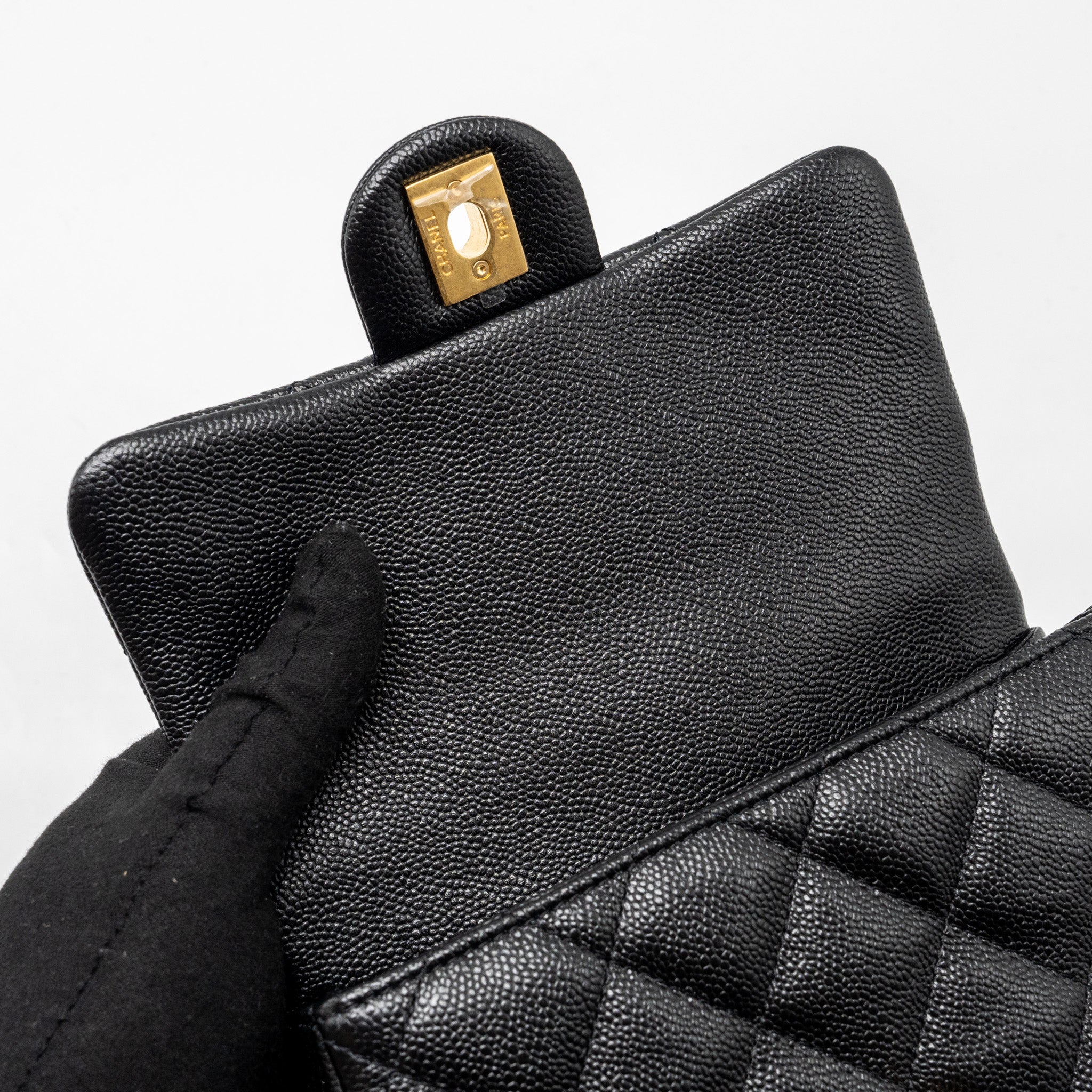 chanel-23p-mini-coco-love-flap-bag-caviar-black-ghw-microchip-2