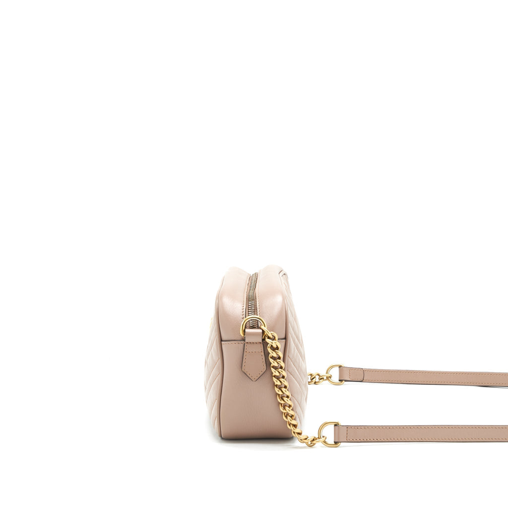 gucci-gg-marmont-small-matelasse-camera-bag-beige-ghw