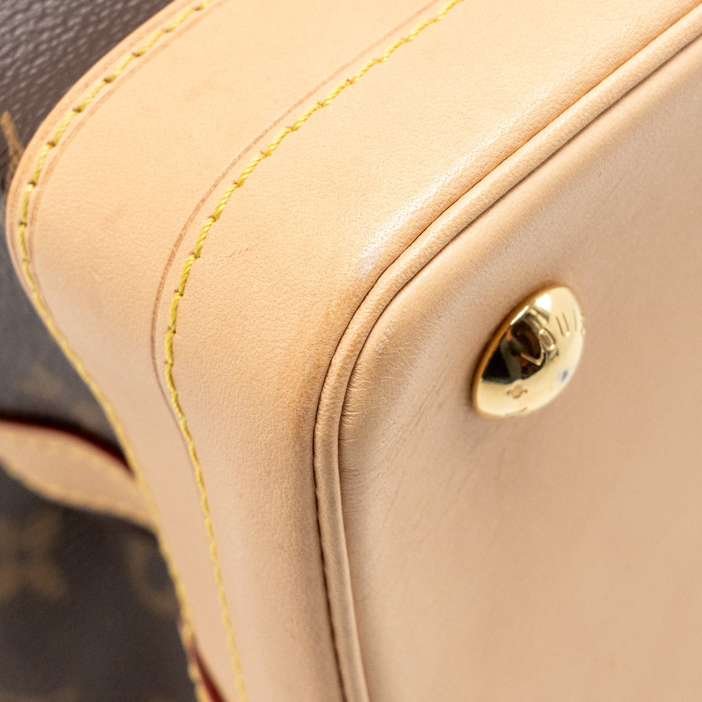 louis-vuitton-noe-bag-monogram-canvas-ghws