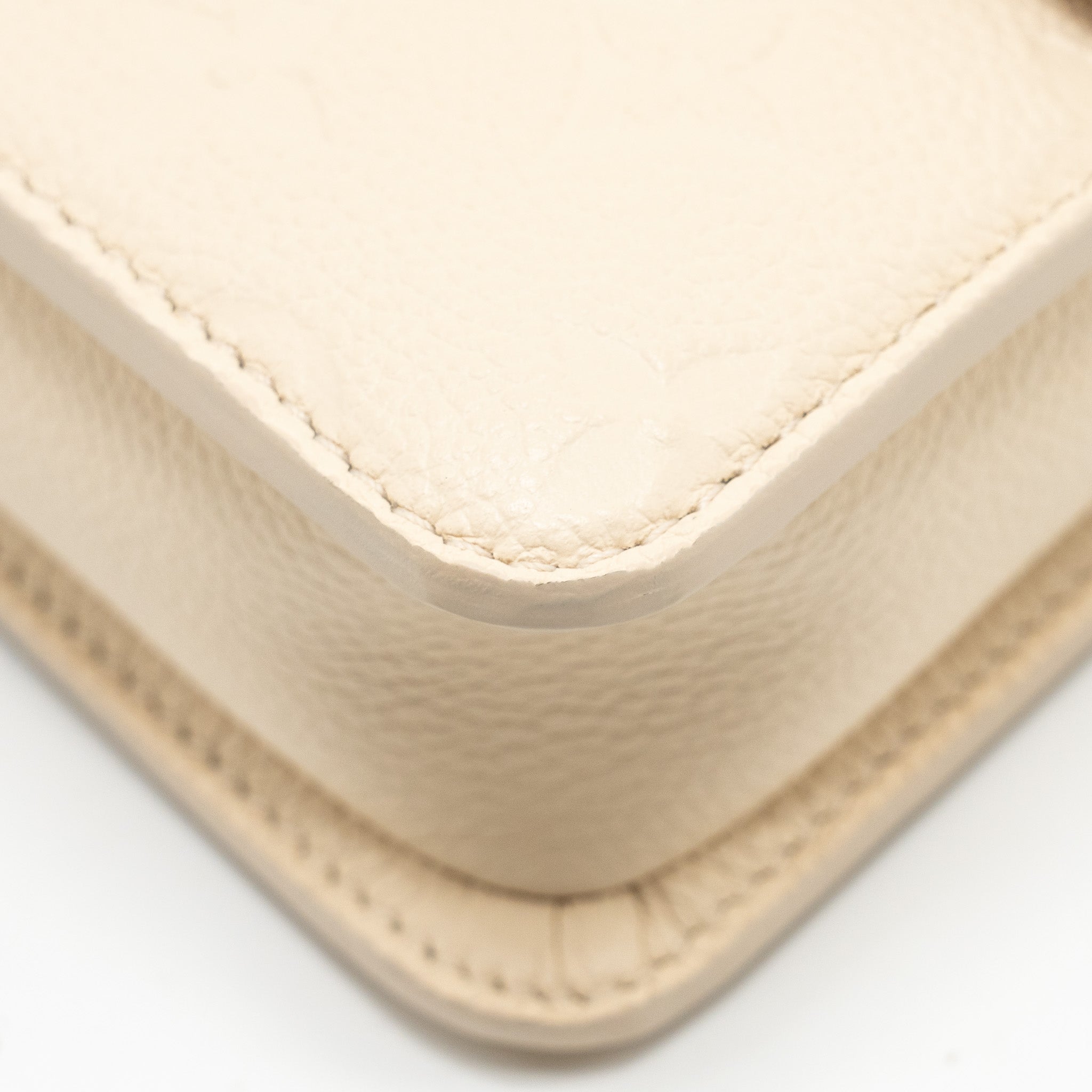 louis-vuitton-wallet-on-chain-metis-monogram-empreinte-cream-ghw