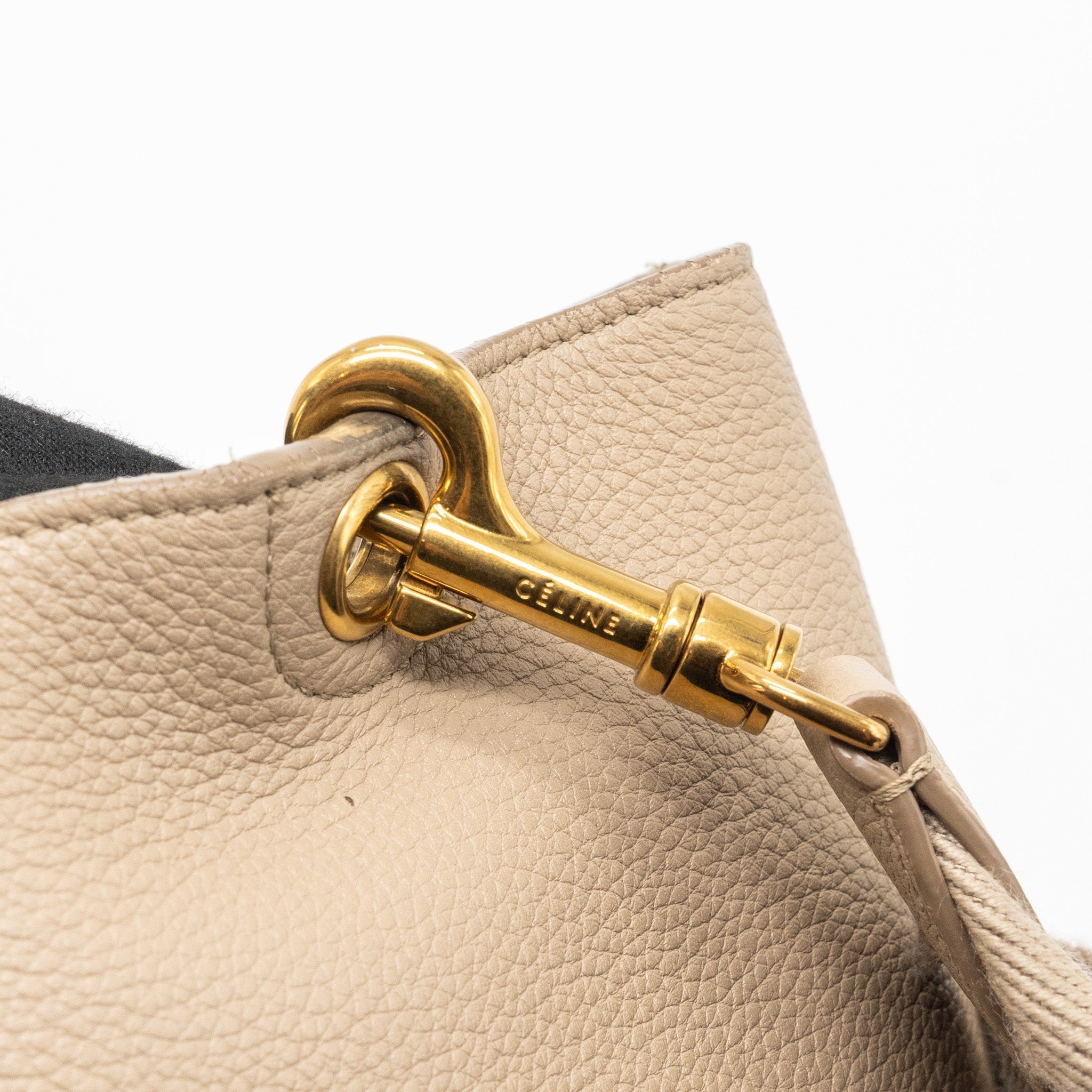 celine-sangle-bucket-bag-calfskin-light-grey-ghw