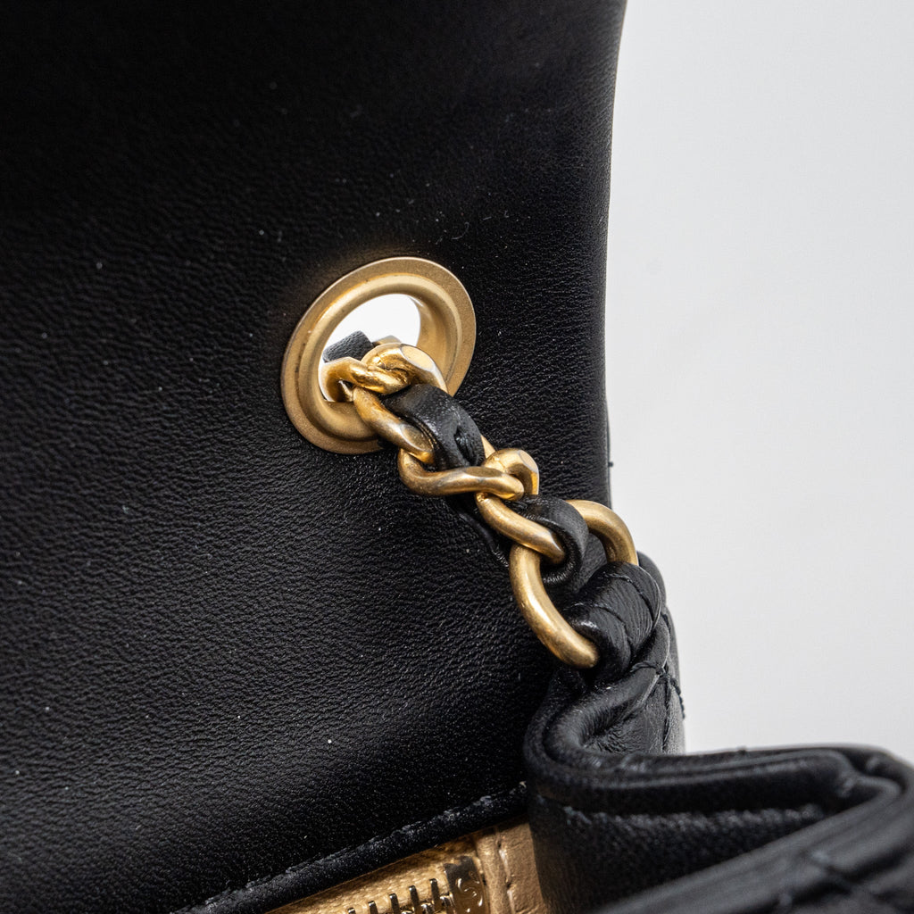 chanel-pearl-crush-mini-rectangular-lambskin-black-brushed-ghwmicrochip