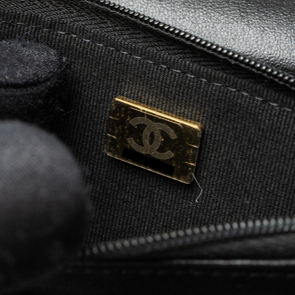 chanel-leather-top-handle-wallet-on-chain-lambskin-black-lghw-microchip