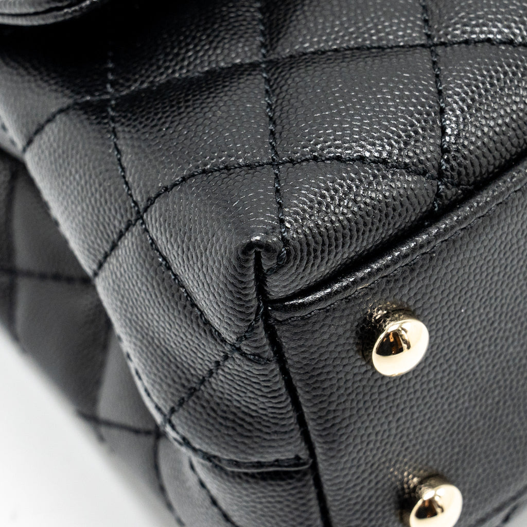 chanel-small-coco-handle-caviar-black-lghw-microchip-15
