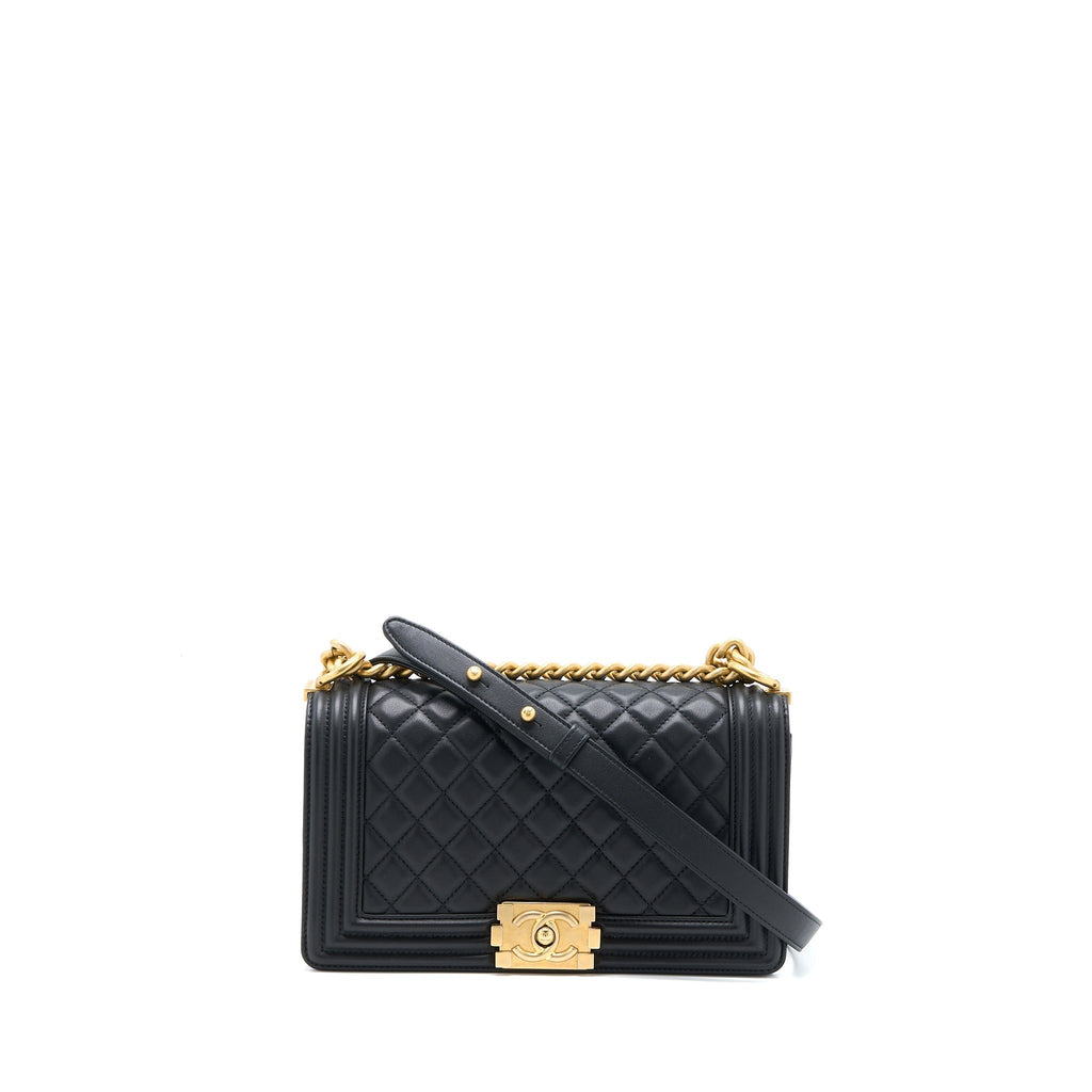 chanel-medium-boy-bag-lambskin-black-brushed-ghw