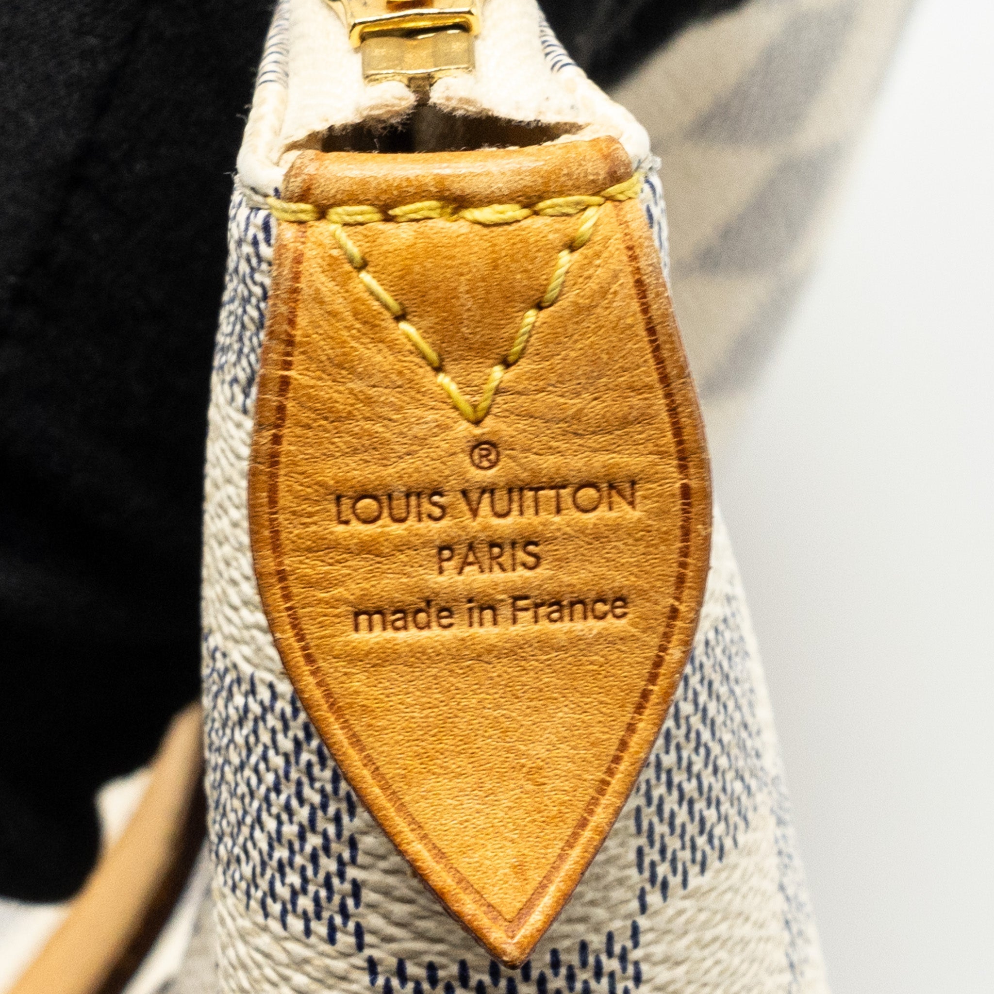 louis-vuitton-totally-tote-bag-damier-azur-ghw