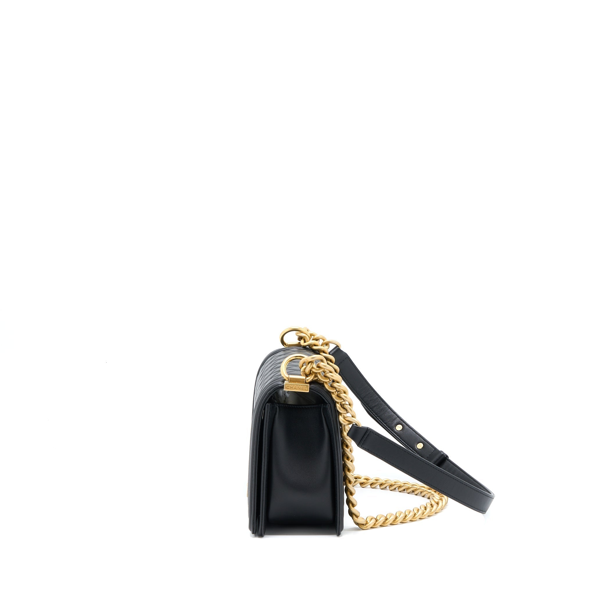chanel-medium-boy-bag-lambskin-black-brushed-ghw