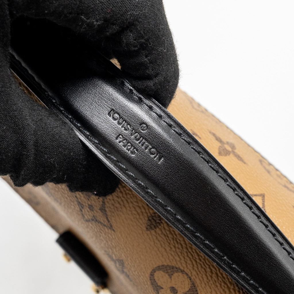 louis-vuitton-pochette-metis-monogram-reverse-canvas-ghw-7