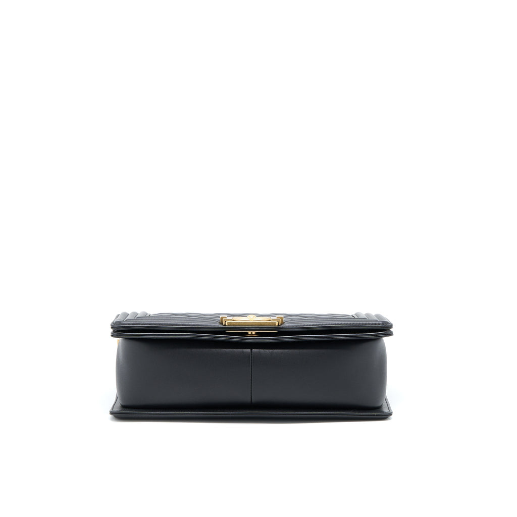 chanel-medium-boy-bag-lambskin-black-brushed-ghw