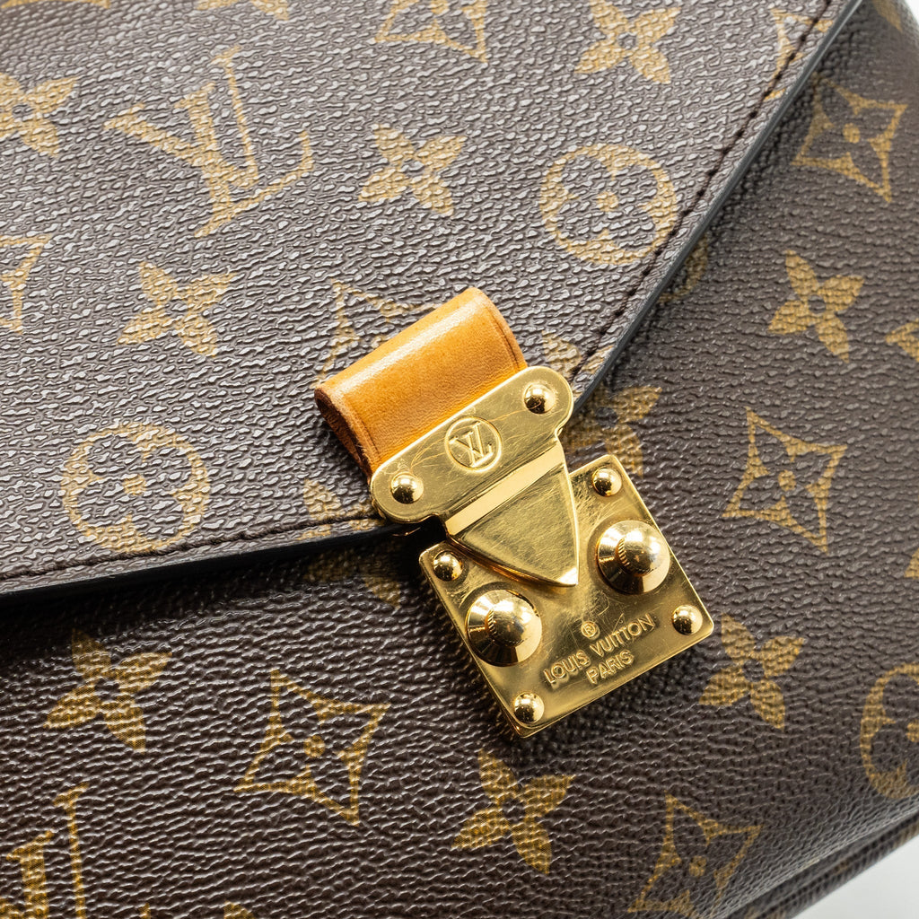 louis-vuitton-pochette-metis-monogram-canvas-ghw-24